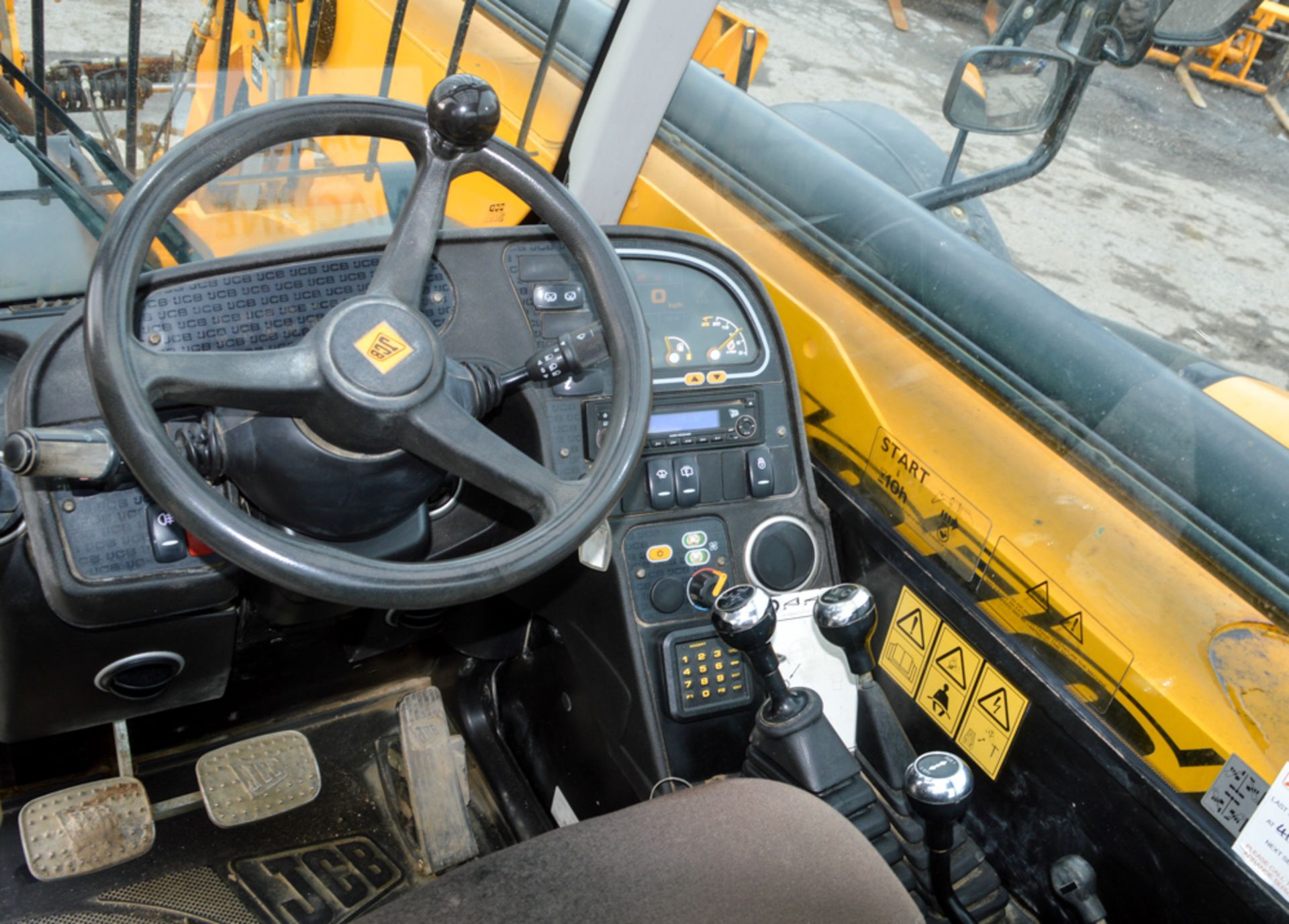 JCB 535-140 Hi-Viz T4i 14 metre telescopic handler Year: 2013 S/N: 2178340 Recorded Hours: 4426 c/ - Image 13 of 13