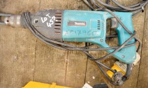 Makita 110v power drill A617960