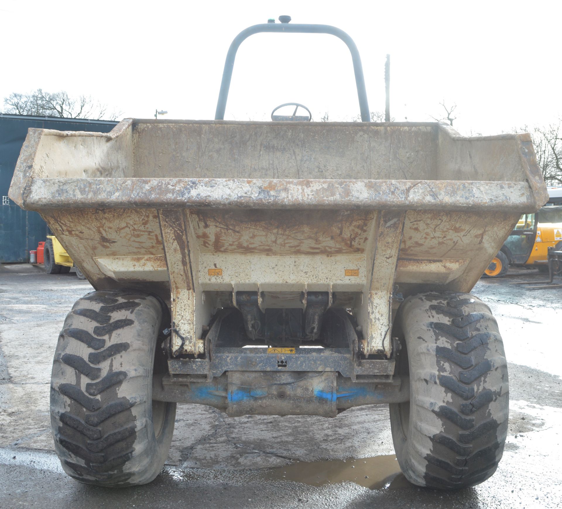 Benford Terex 9 tonne straight skip dumper Year: 2007 S/N: E704FM227 Recorded Hours: 4077 1253 - Image 5 of 11