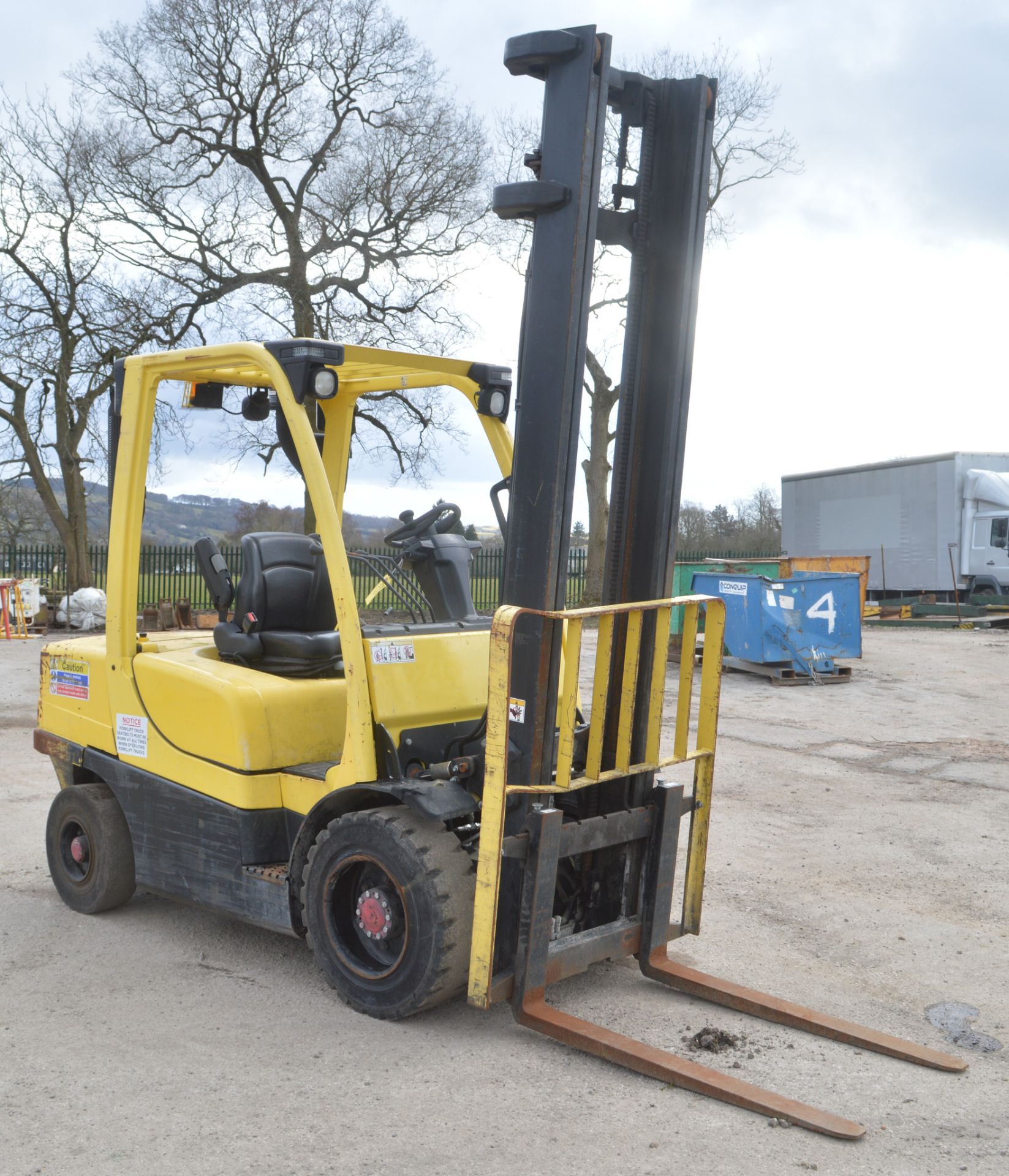 Hyster H3.5FT 3.5 tonne diesel driven fork lift truck  Year: 2011 S/N: L177B32970J Recorded hours: - Image 2 of 7