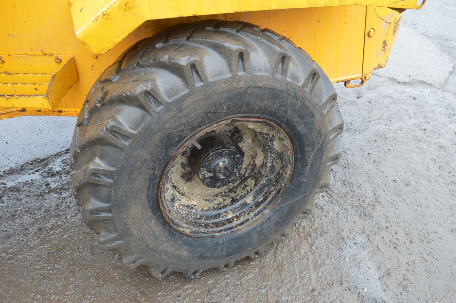 Thwaites 4 tonne straight skip dumper Year: 2004 S/N: 402A5584 Recorded Hours: 2319 715 - Image 8 of 11