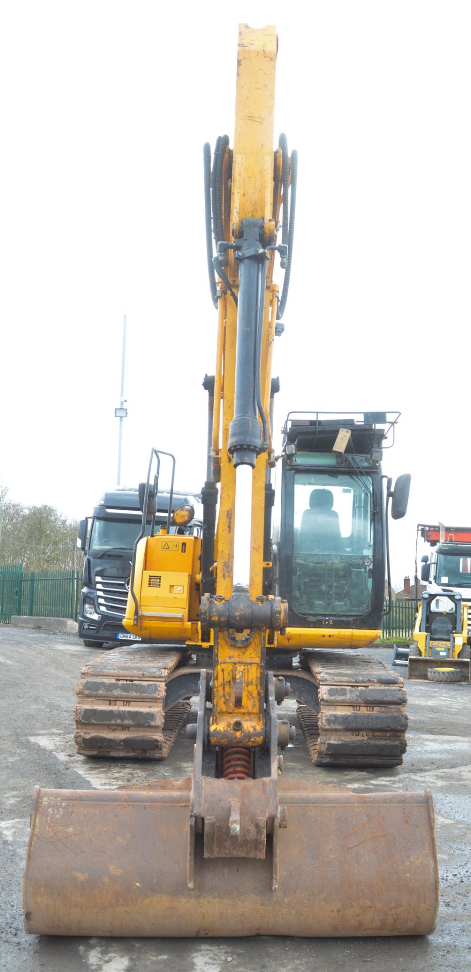 JCB JS130 LC 13 tonne steel tracked excavator  Year: 2011 S/N: 1535912 Recorded hours: 4020 A572713 - Image 6 of 13