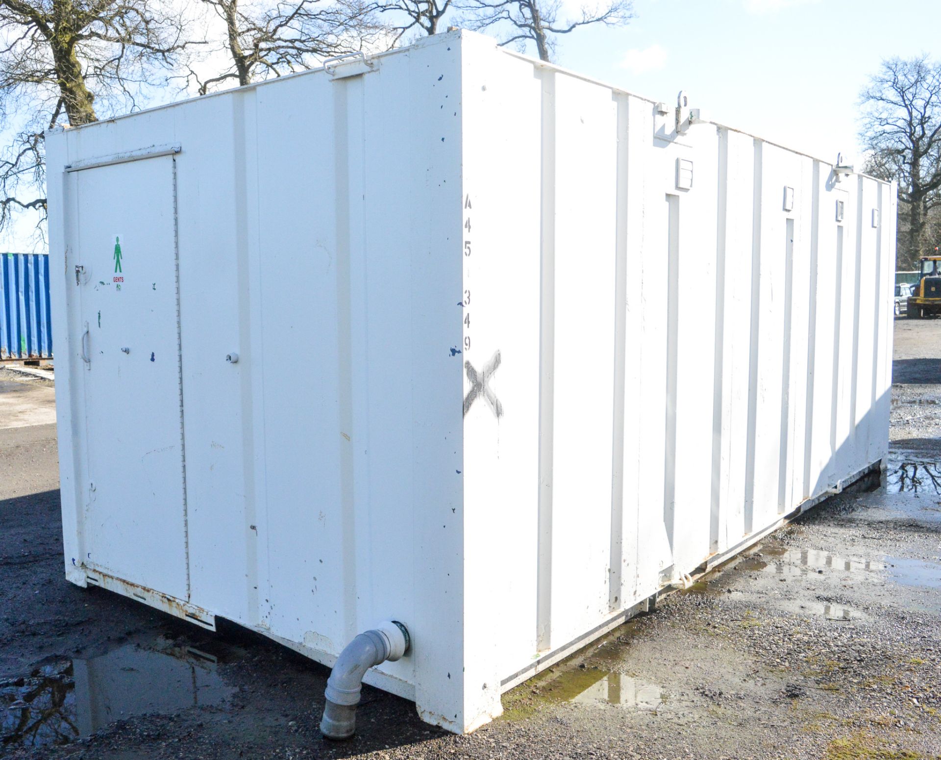 21 ft x 9 ft steel anti vandal toilet site unit c/w keys A451349 - Image 2 of 7