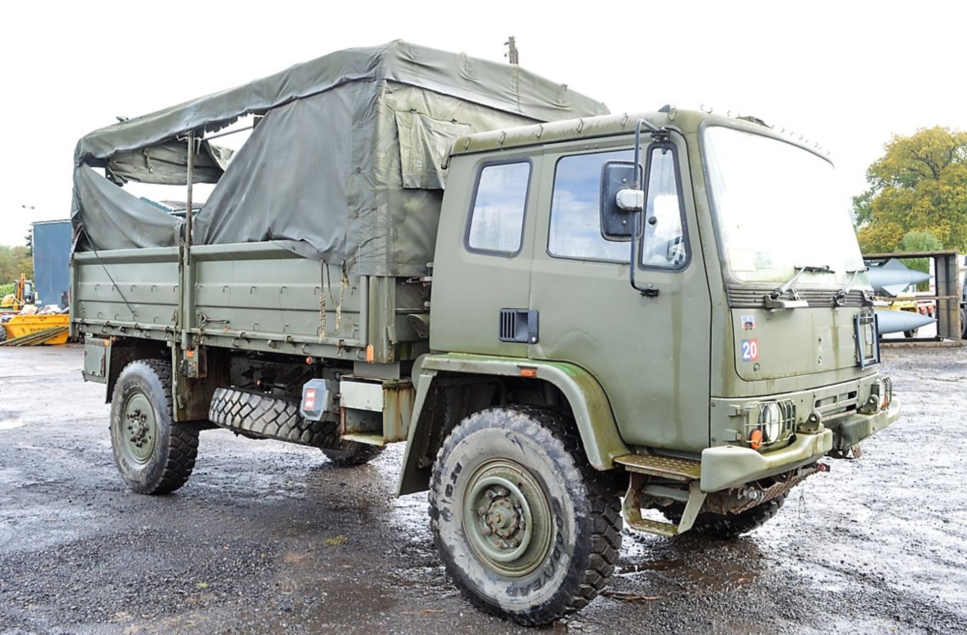 Leyland DAF 45-150 4x4 cargo truck (Ex MOD) VIN Number: SBLAV44CEOL130126 Year into service: 1995 - Image 4 of 11