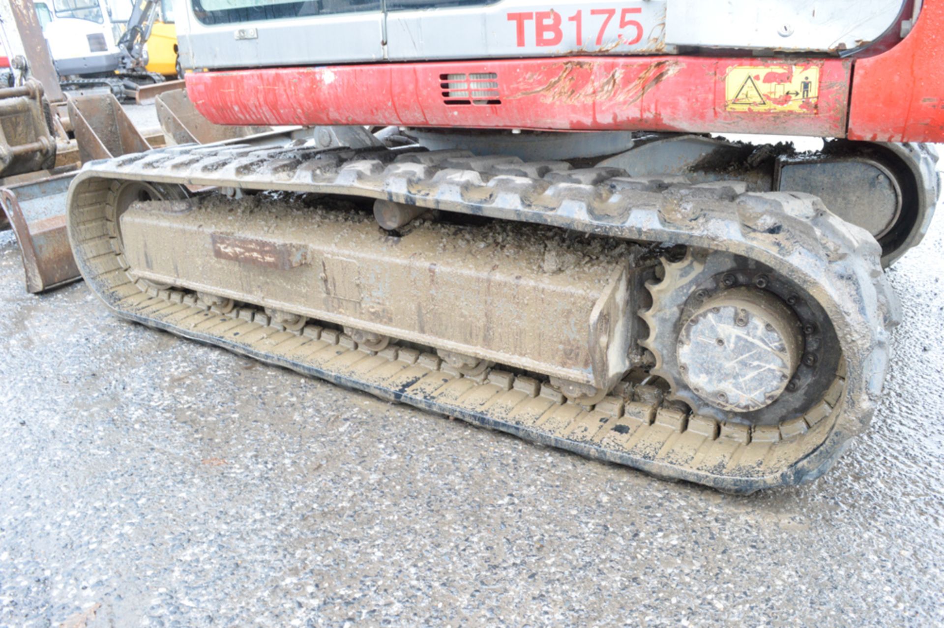 Takeuchi TB175 7.5 tonne rubber tracked excavator Year: 2010 S/N: 301434 Recorded Hours: 6344 blade, - Image 8 of 12