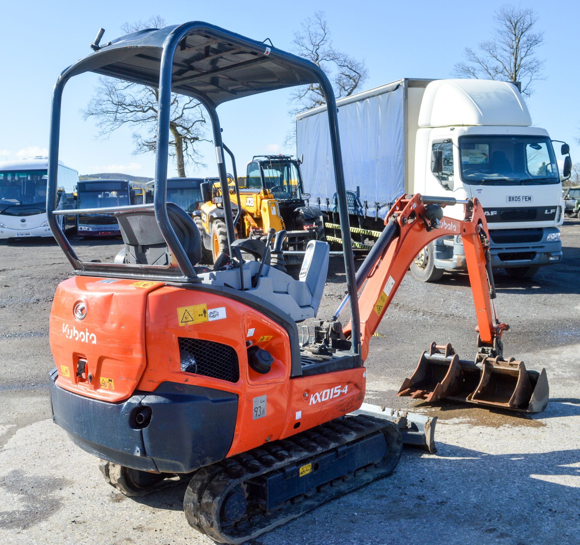 Kubota KX015.4 1.5 tonne rubber tracked excavator Year: 2015 S/N: 59007 Recorded Hours: 1059 - Image 3 of 10