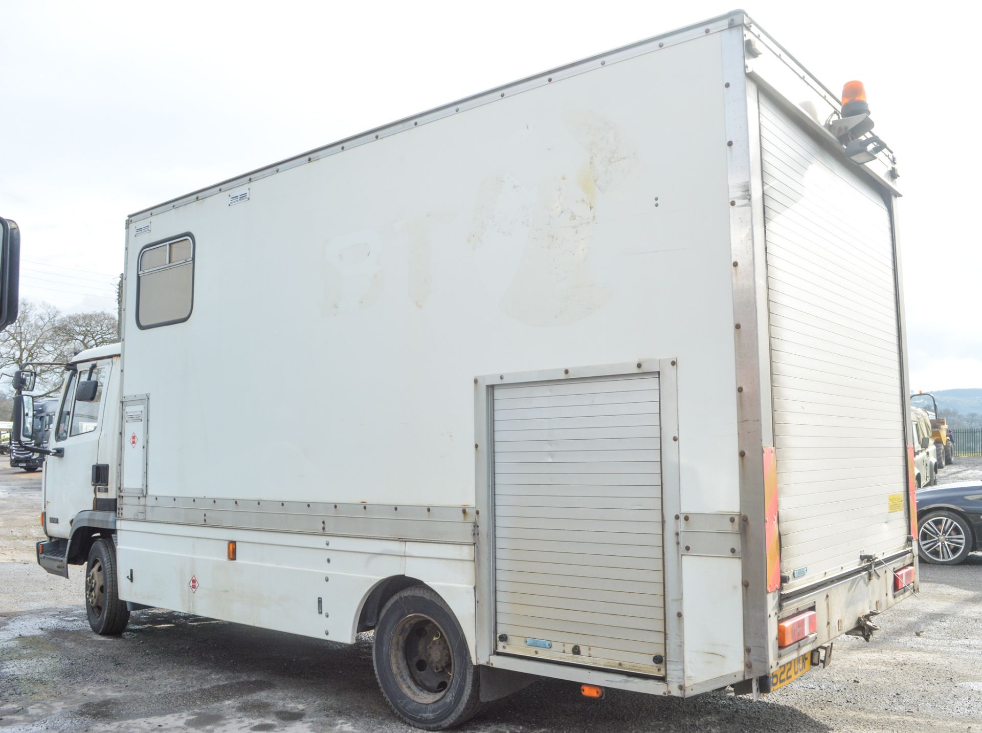 DAF 45.150 6.5 tonne box lorry (Ex British Telecom) Registration Number: Y622 UOF  c/w V5 Document + - Image 3 of 13