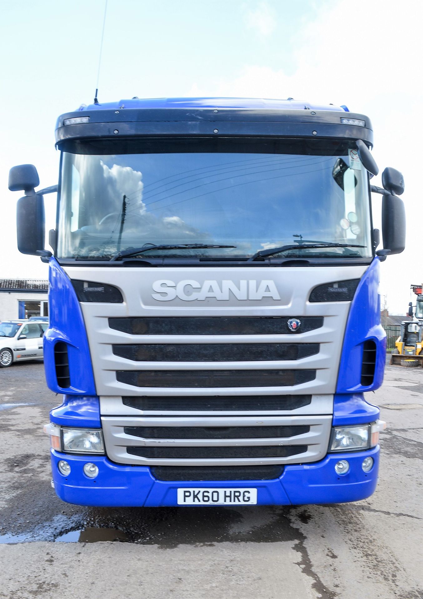 Scania R-SRS 400 L-Class 32 tonne plant lorry Registration Number: PK60 HRG Date of Registration: - Image 5 of 14