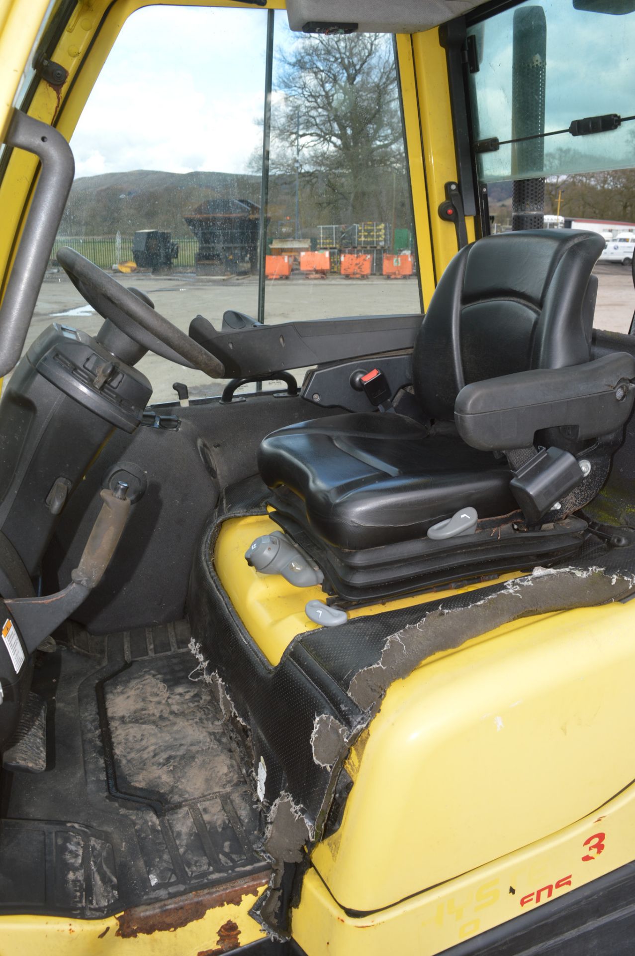 Hyster H3.5FT 3.5 tonne diesel driven fork lift truck  Year: 2012 S/N: L177B37532K Recorded hours: - Image 7 of 8