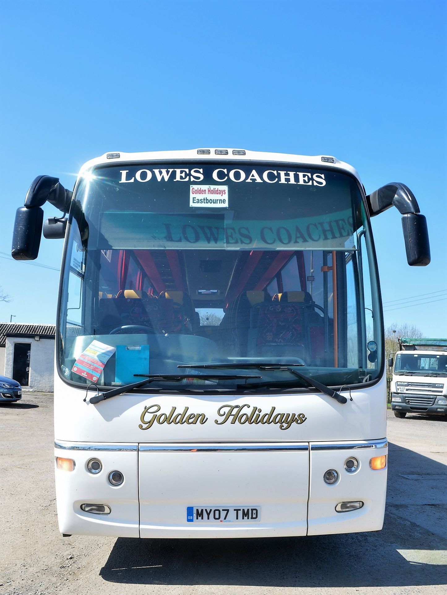 Volvo Plaxton Panther 49 seat luxury coach Registration Number: MY07 TMD Date of Registration: 12/ - Bild 5 aus 14