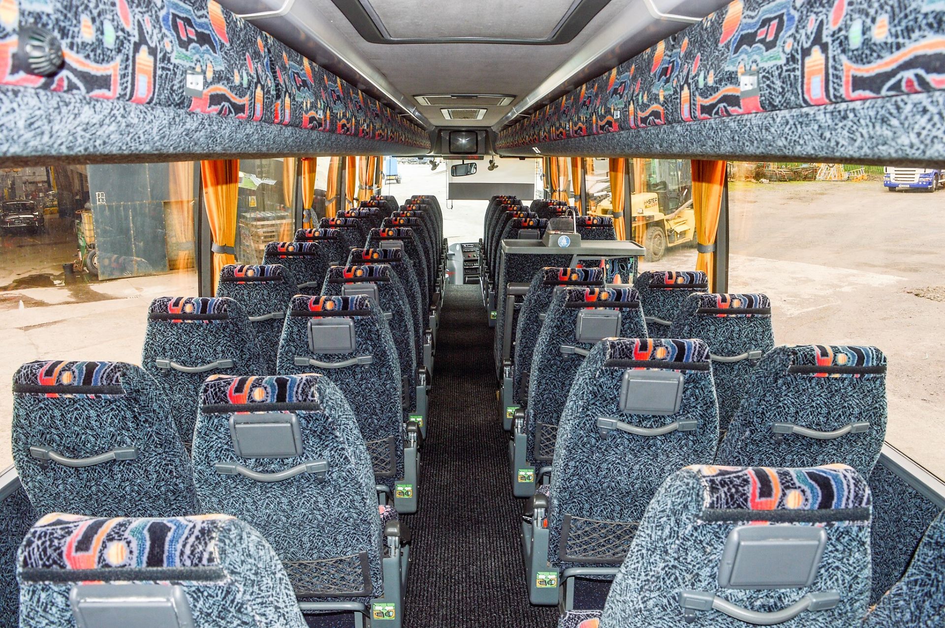 Scania Vanhool Alize 51 seat luxury coach Registration Number: JUI 7364 Date of registration: 26/ - Image 9 of 12