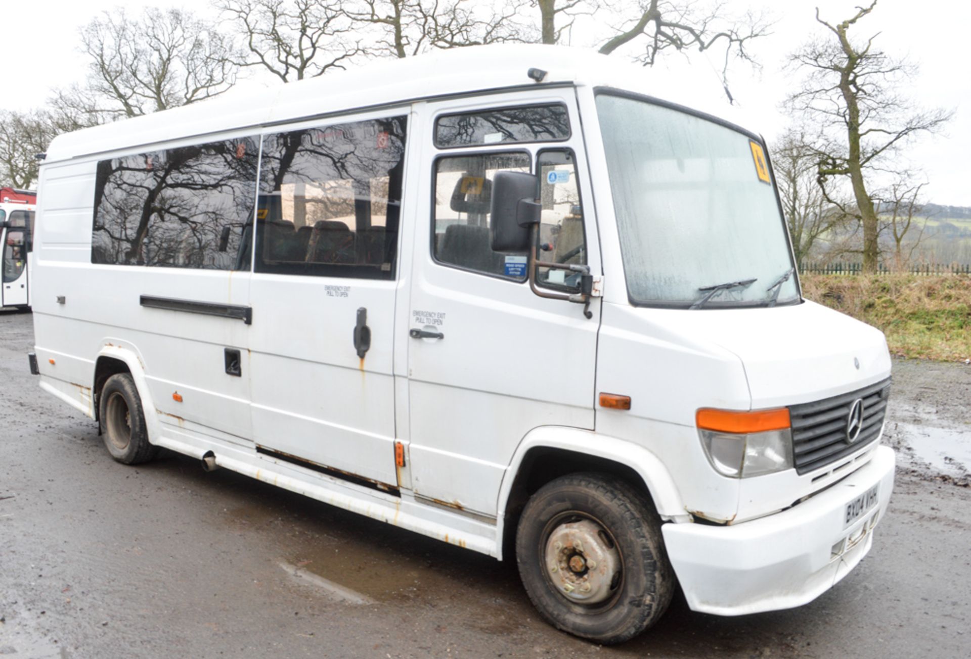 Mercedes Benz Vario 614 D 23 seat minibus  Registration Number: BX04 VHH Date of Registration: 09/ - Bild 2 aus 9