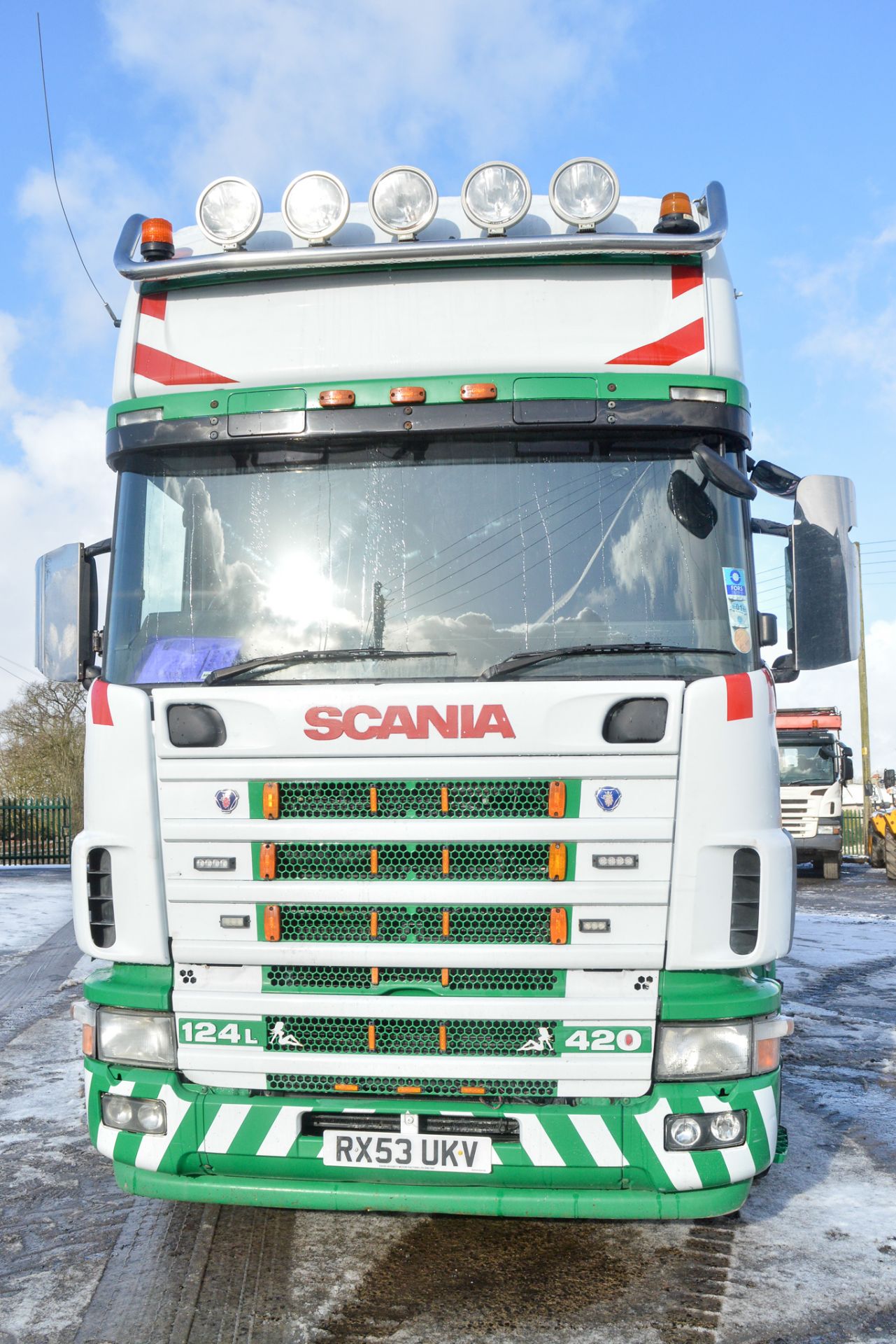 Scania 124 420 Classic Topline 32 tonne crane lorry Registration Number: RX53 UKV Date of - Image 11 of 16