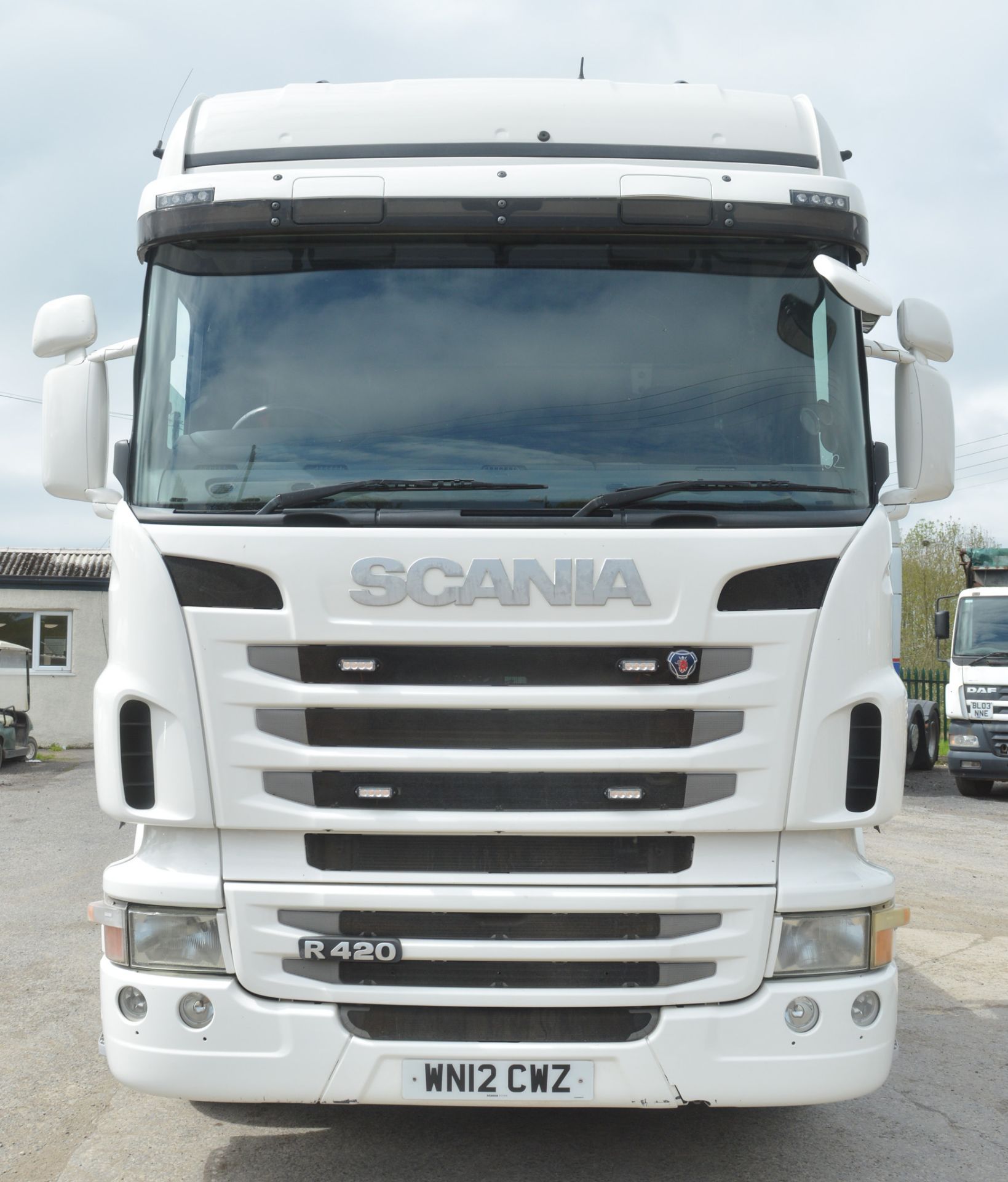 Scania R420 High Line Euro 5 6x2 30 foot beaver tail plant lorry  Registration number: WN12 CWZ - Image 5 of 11