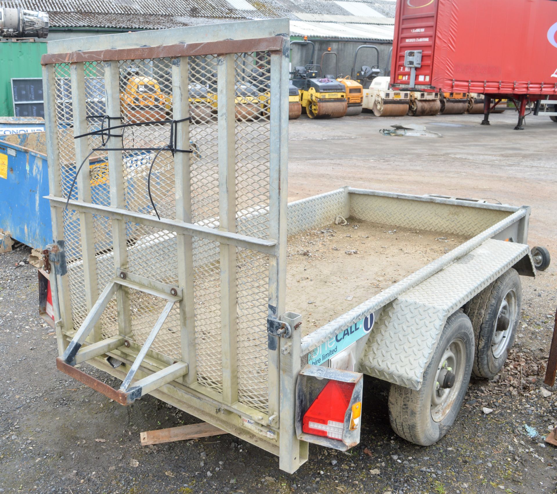 Indespension 8 ft x 4 ft tandem axle plant trailer TR05600H ** Wheel missing ** - Image 2 of 2