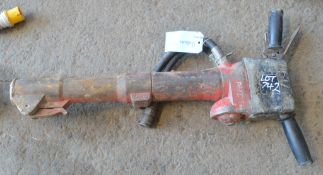 Hydraulic breaker  A612796