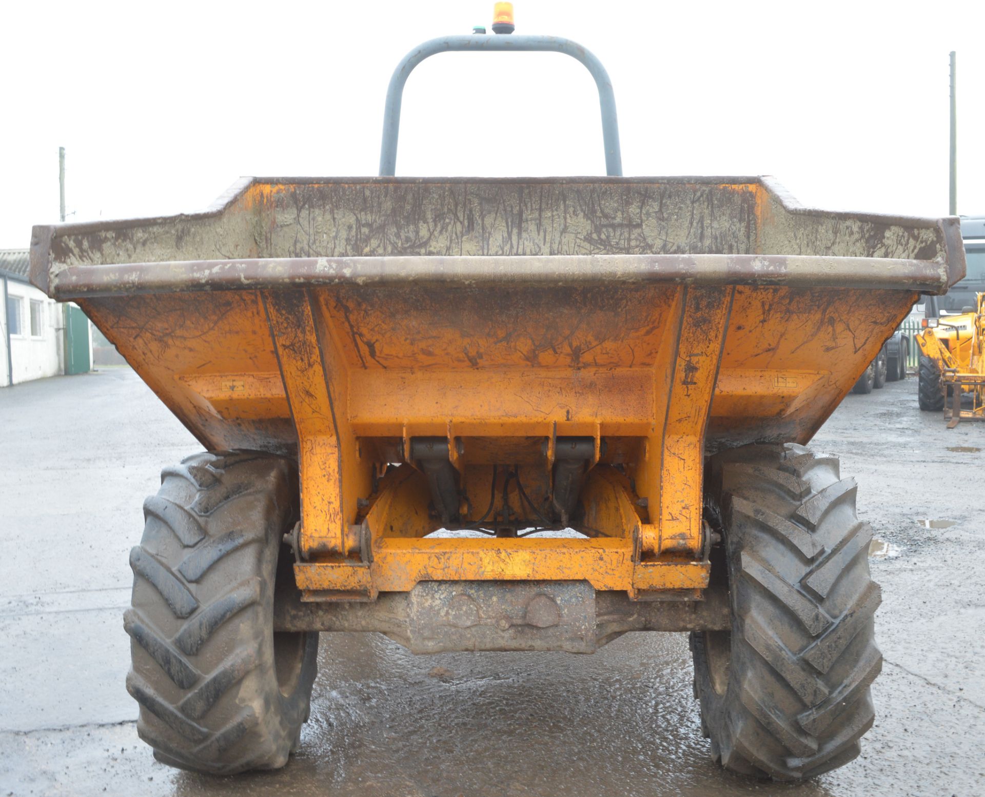 Benford Terex 6 tonne straight skip dumper Year: 2004 S/N: E403EM024 Recorded Hours: Clock blank - Image 5 of 11