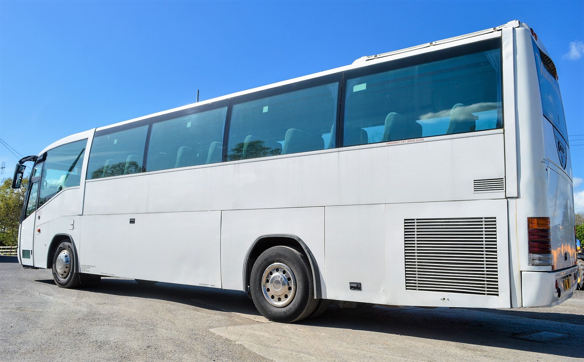 Scania Irizar Century 49 seat luxury coach Registration Number: P600 MPY Date of registration: 14/ - Image 2 of 12