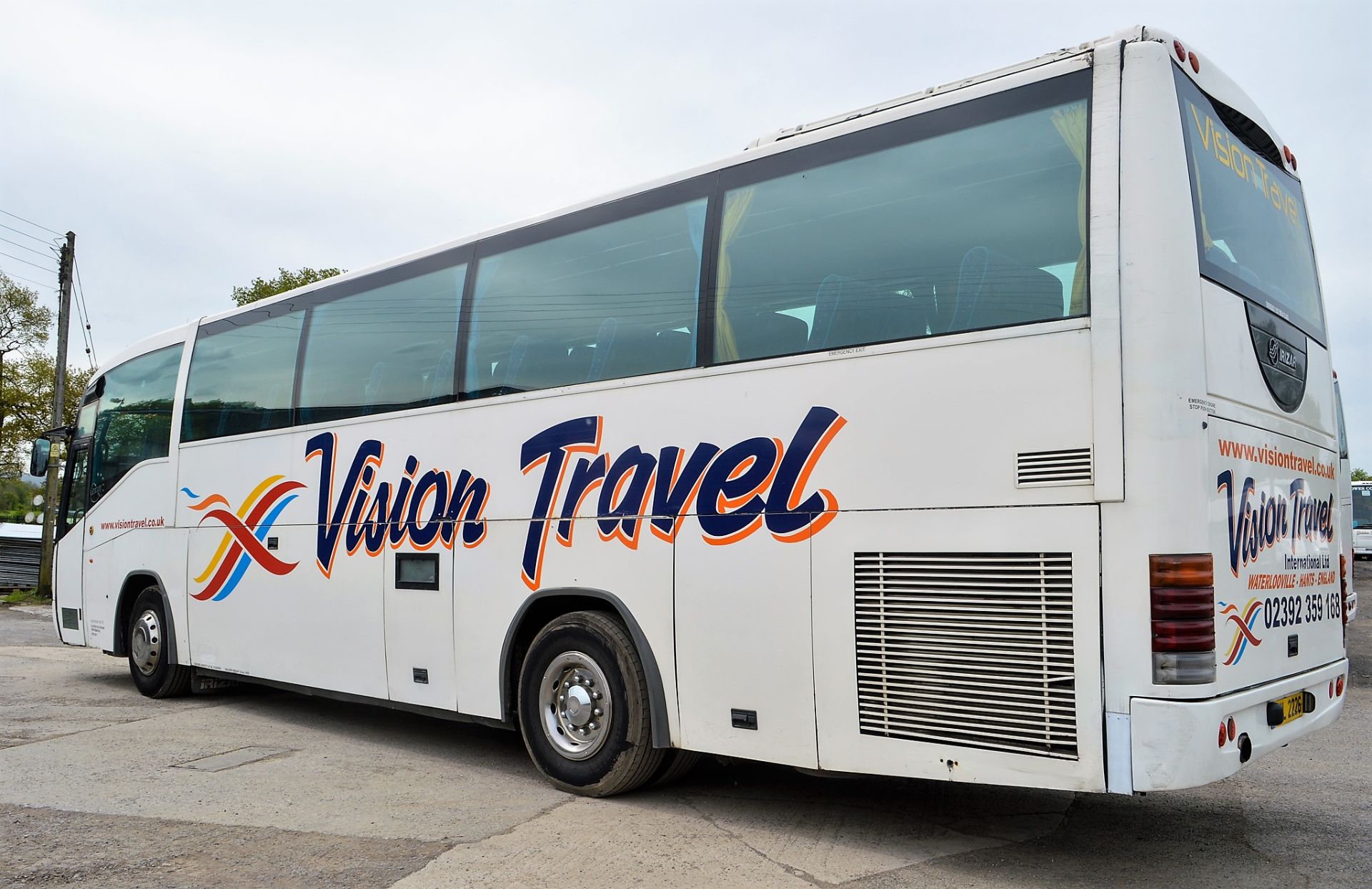 Scania Irizar Century 49 seat luxury coach Registration Number: VIL 2226 Date of registration: 28/ - Image 2 of 11