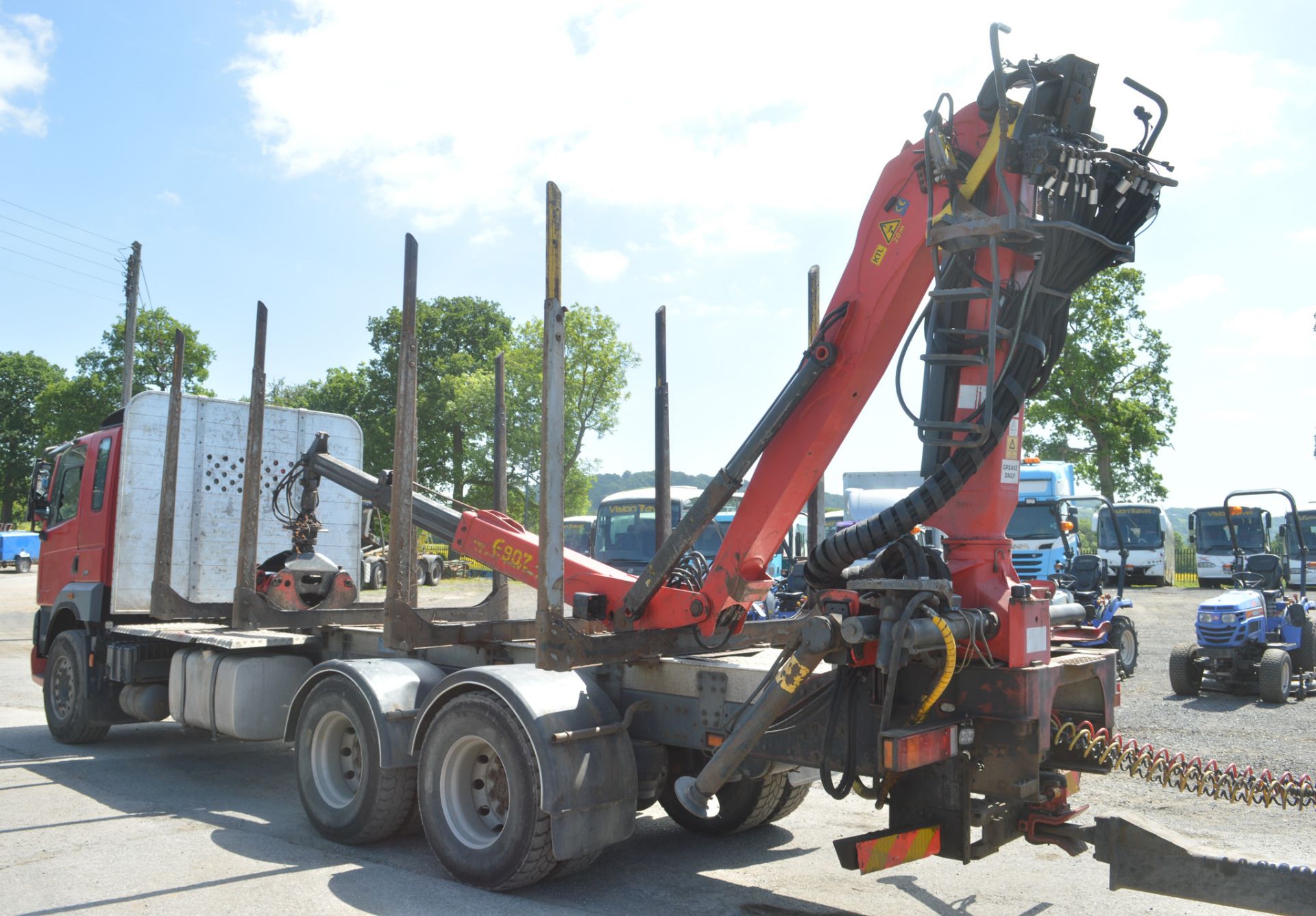 Foden 450 6 wheel crane timber lorry  Registration number: GP56 LHS  Year: 2006 MOT:  Recorded k/ms: - Image 8 of 13