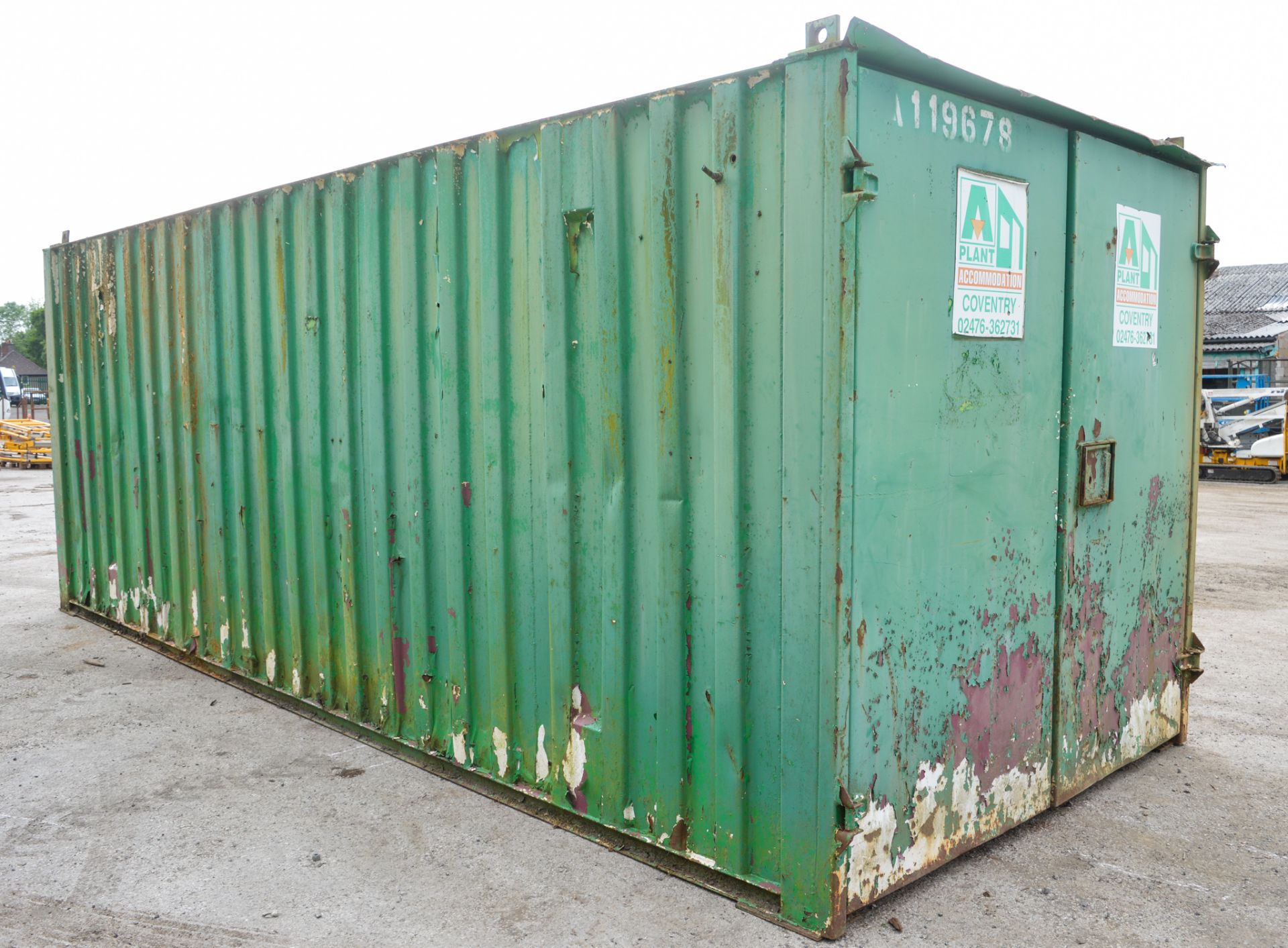 20 ft x 8 ft steel store site unit ** No keys but open ** A119678 - Image 4 of 5