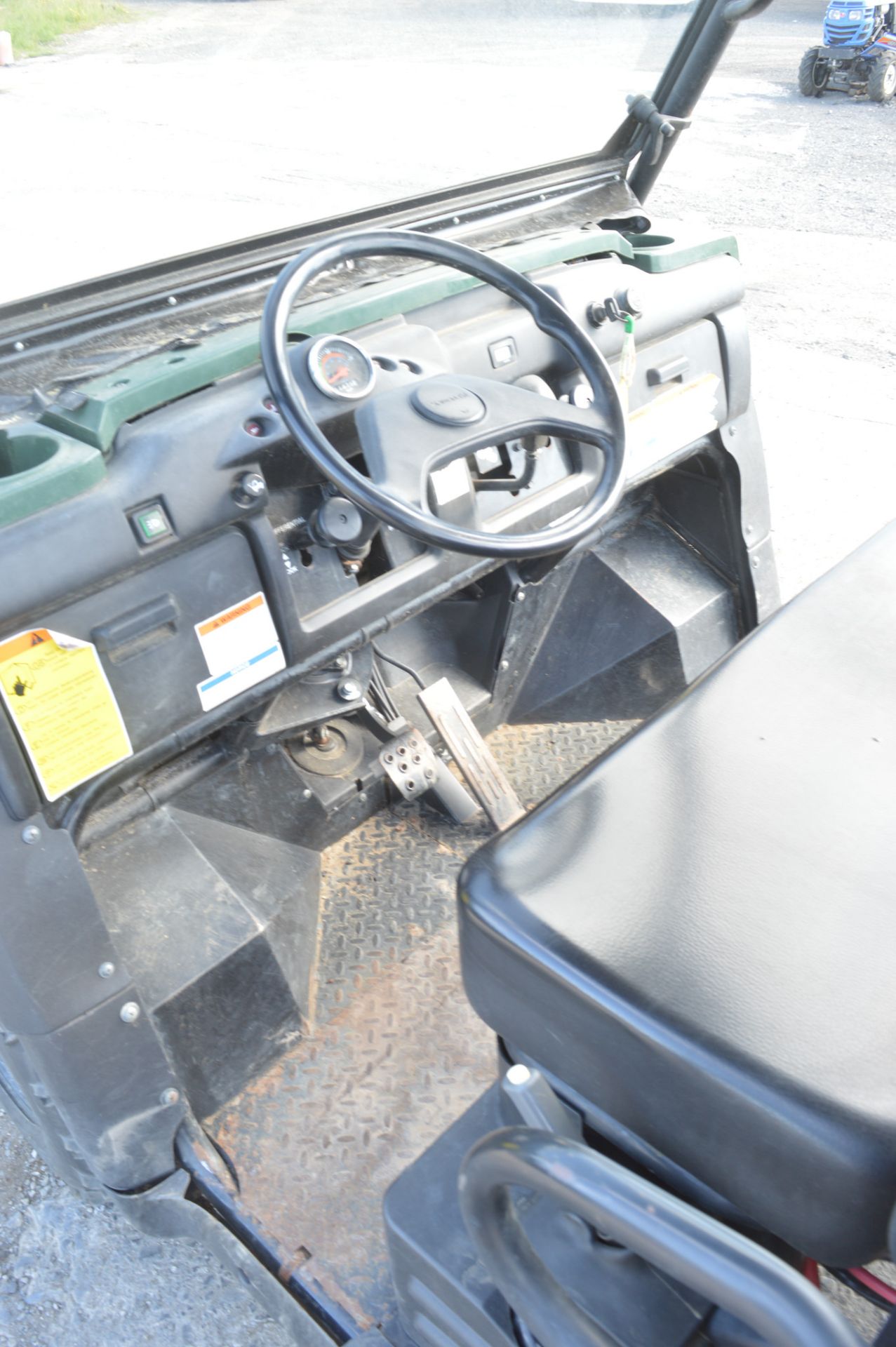 Kawasaki Mule 4010 4X4 diesel driven utility vehicle  Year: 2011 Recorded hours: 2801 **No VAT on - Image 12 of 13