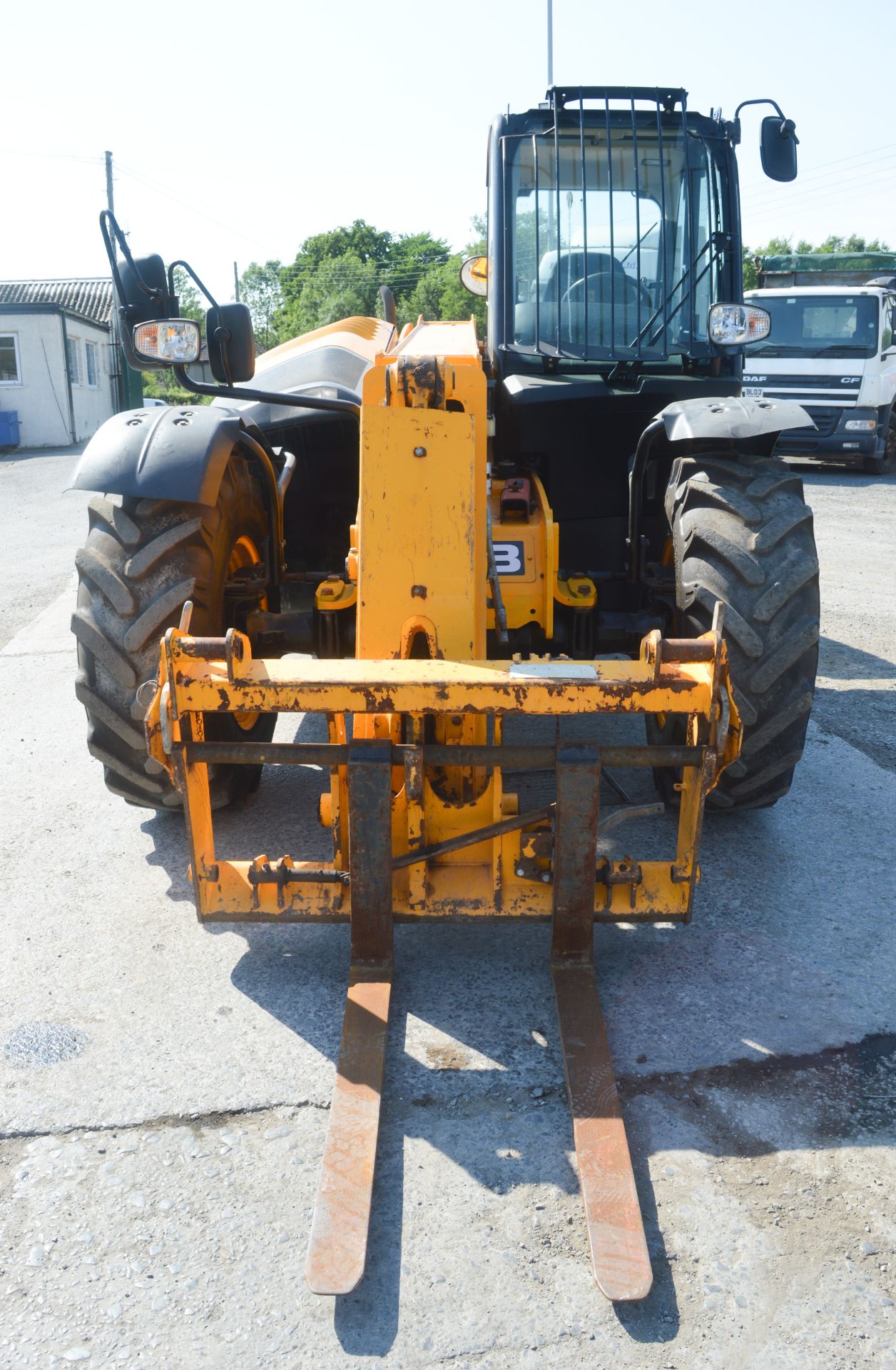 JCB 531-70 7 metre telescopic handler  Year: 2015 S/N: 2350007 Recorded hours: 1462 c/w turbo - Image 3 of 13