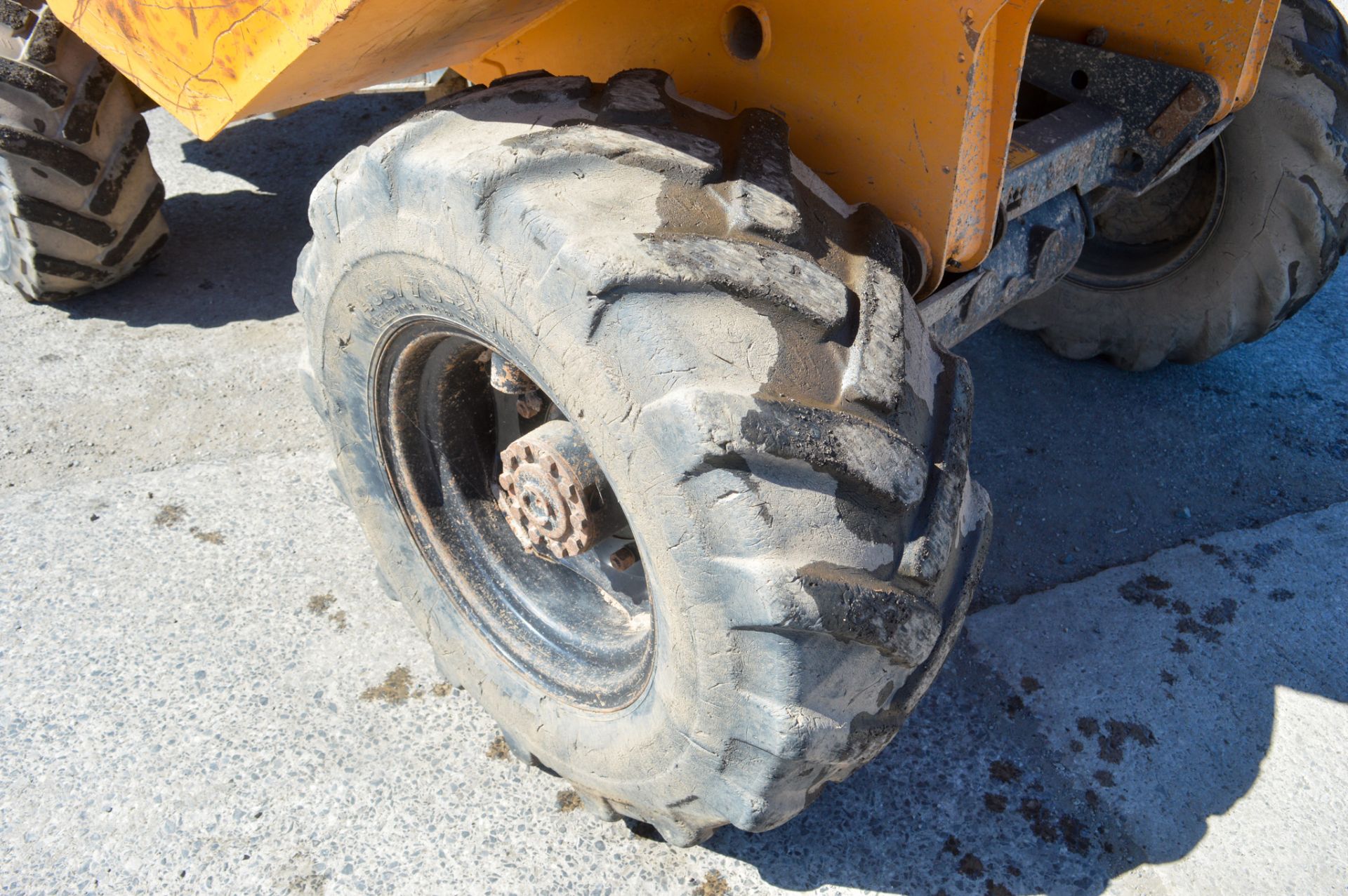 Benford Terex TA6 6 tonne straight skip dumper Year: 2007 S/N: E708FW421 Recorded Hours: 2558 1831 - Image 8 of 12