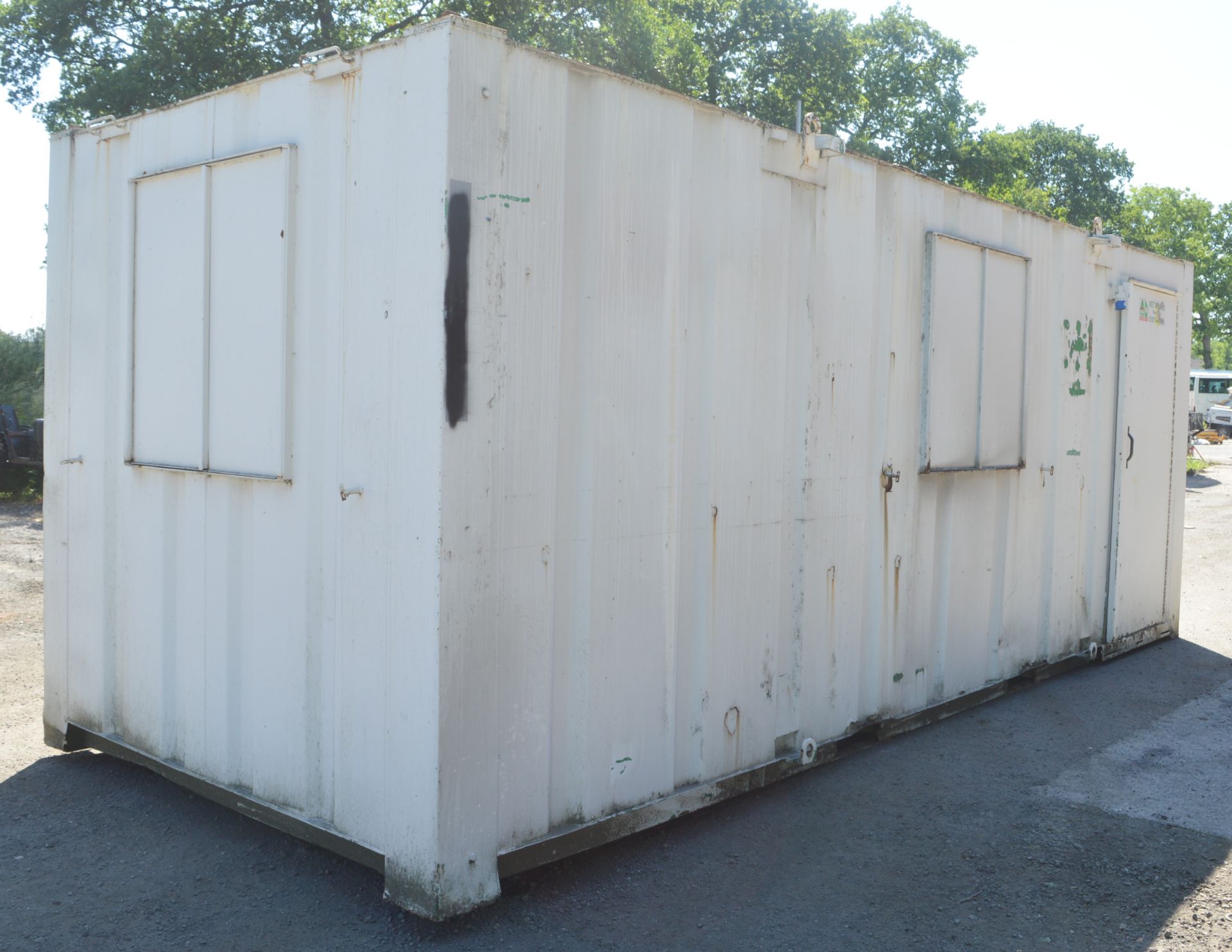 20 ft x 8 ft steel anti vandal office site unit  ** No keys but unlocked ** A501157