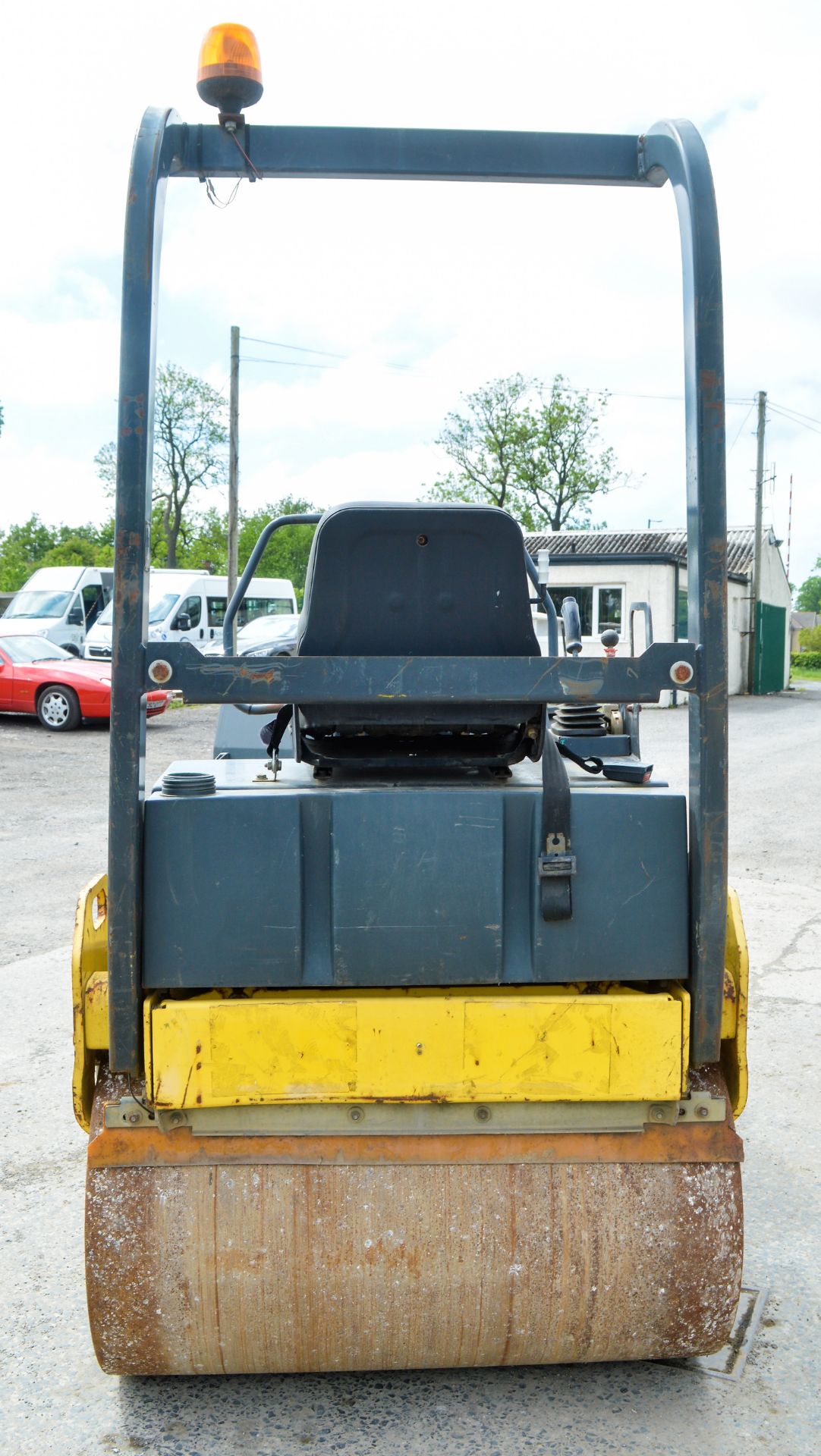 Bomag BW120-AD3 double drum ride on roller Year: 2003 S/N: 518347 Recorded Hours: 883 537 - Image 6 of 8