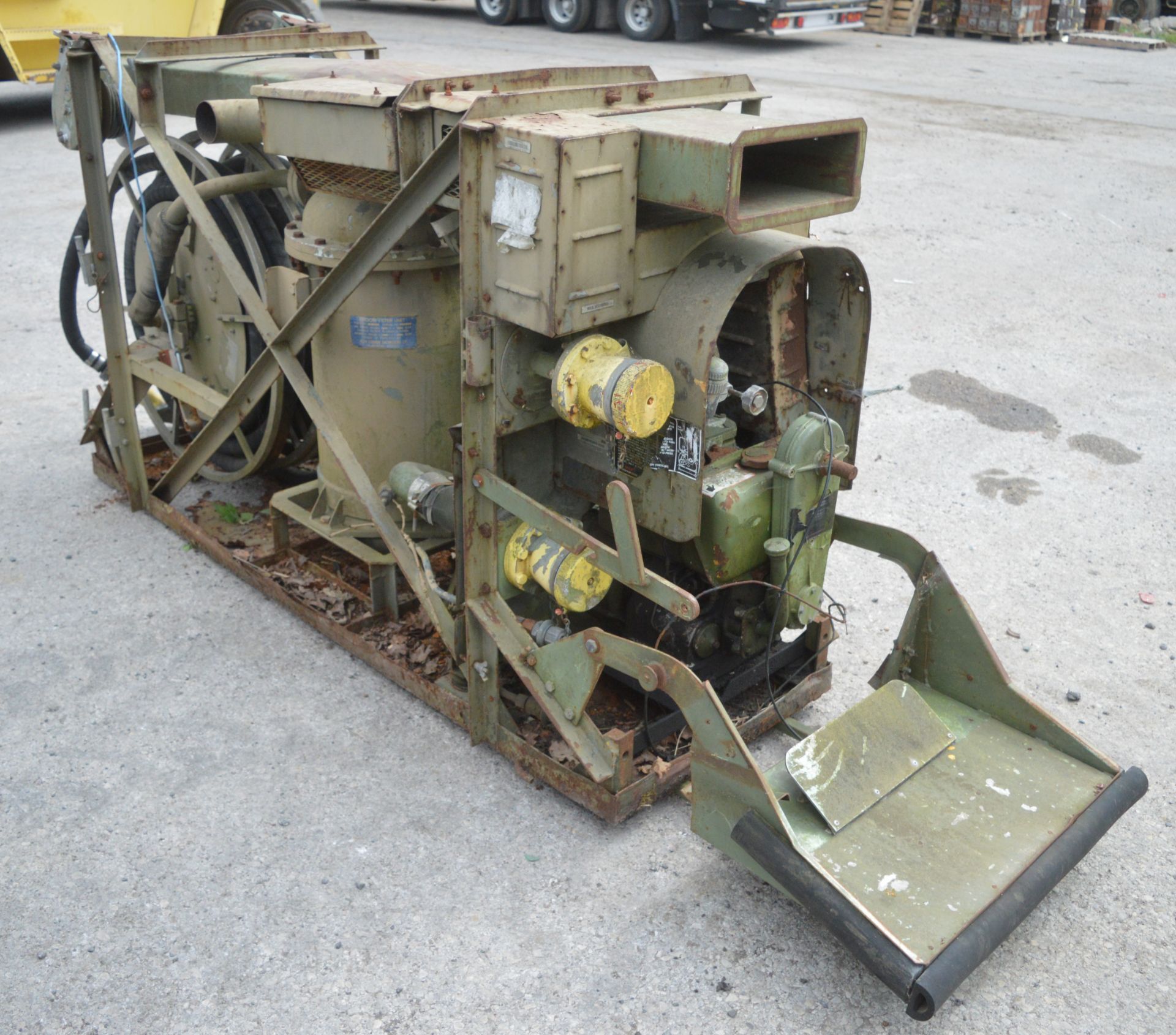 Ubre diesel driven fuel transfer pump (Ex MOD) - Image 2 of 2
