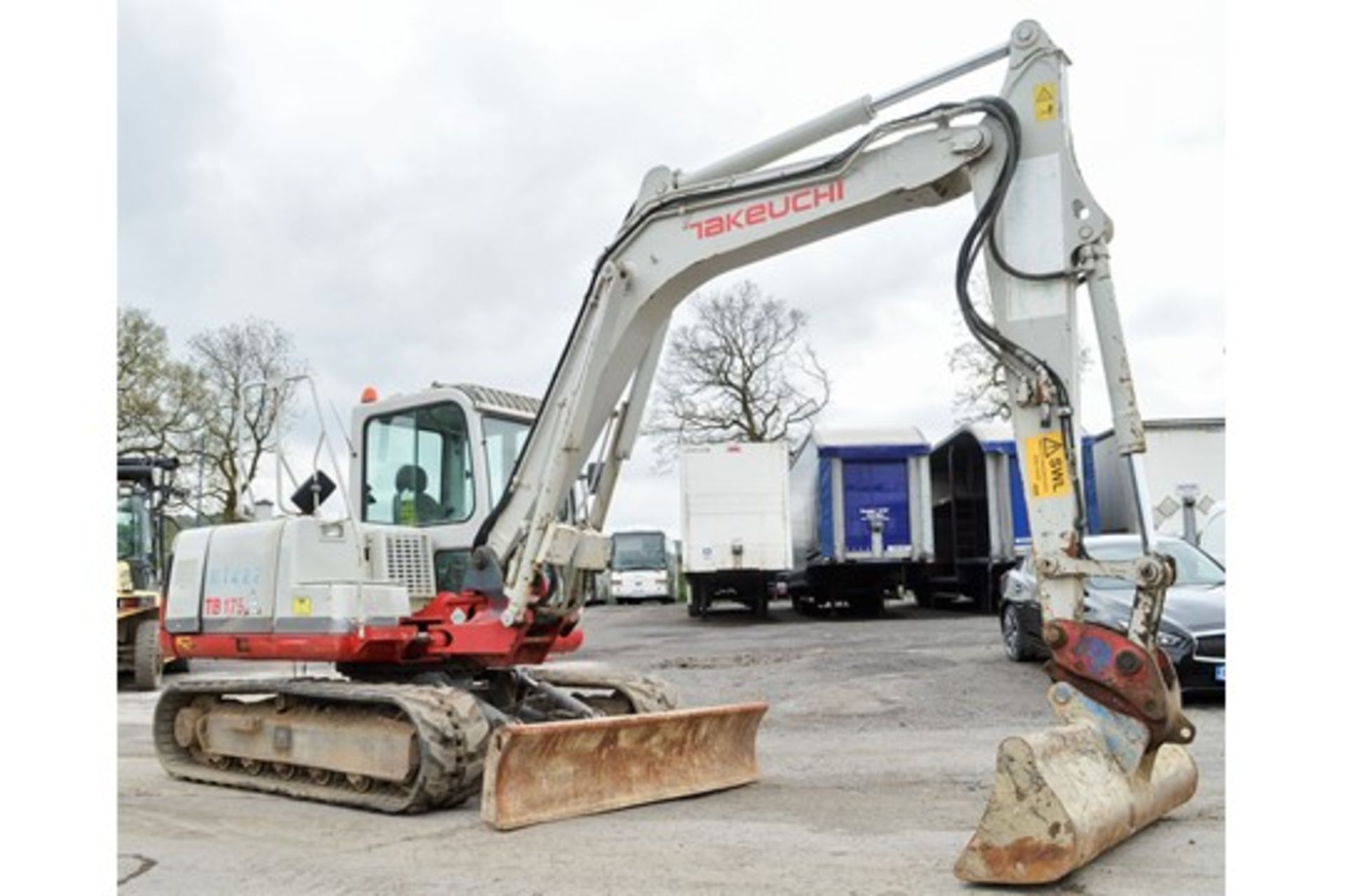 Takeuchi TB175 7.5 tonne rubber tracked excavator Year: 2010 S/N: 301657 Recorded Hours: Not - Image 4 of 11