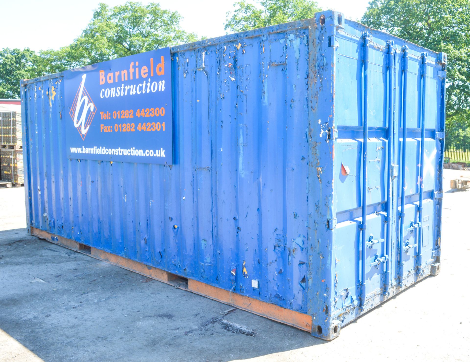 20 ft x 8 ft steel anti vandal office site unit ** No keys, but unlocked ** SC459 BC - Image 3 of 6