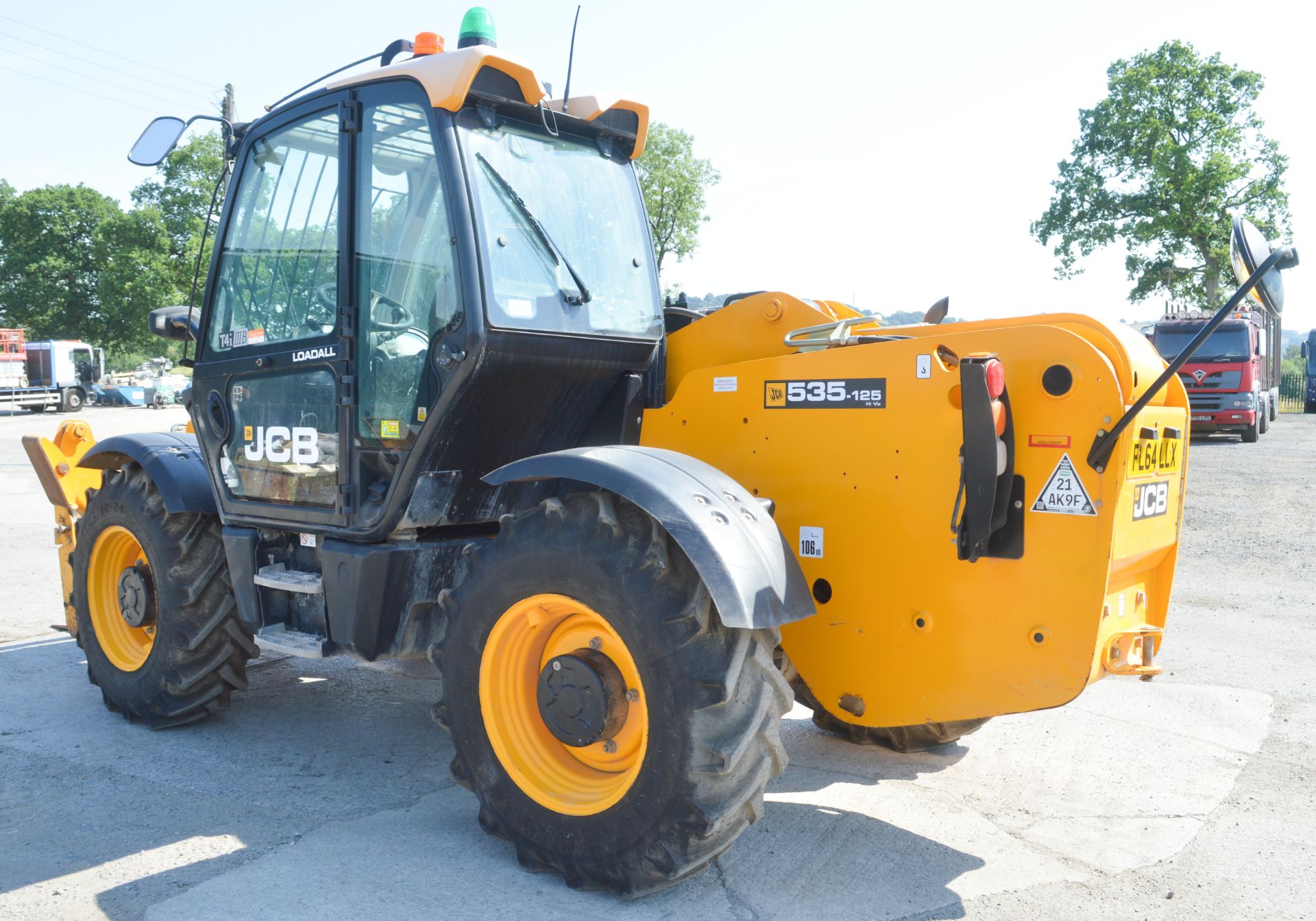 JCB 535-125 12.5 metre telescopic handler Year: 2014  S/N: 2342697 Recorded hours: 3287 c/w turbo, - Image 3 of 13