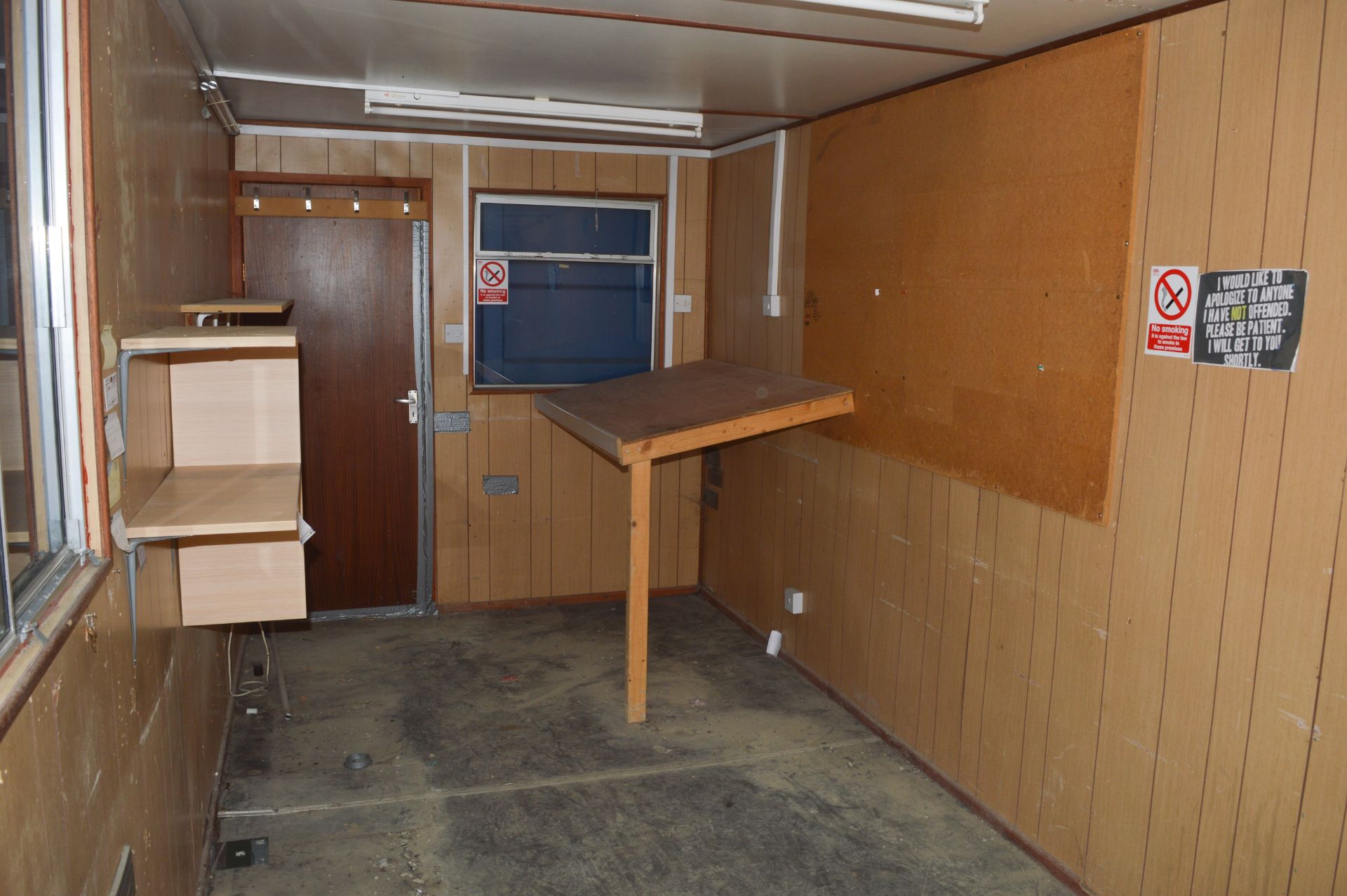 20 ft x 8 ft steel office site unit (converted shipping container) ** No keys but unlocked ** 93 BC - Image 5 of 6