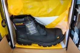 Pair of CAT black safety boots Size 12