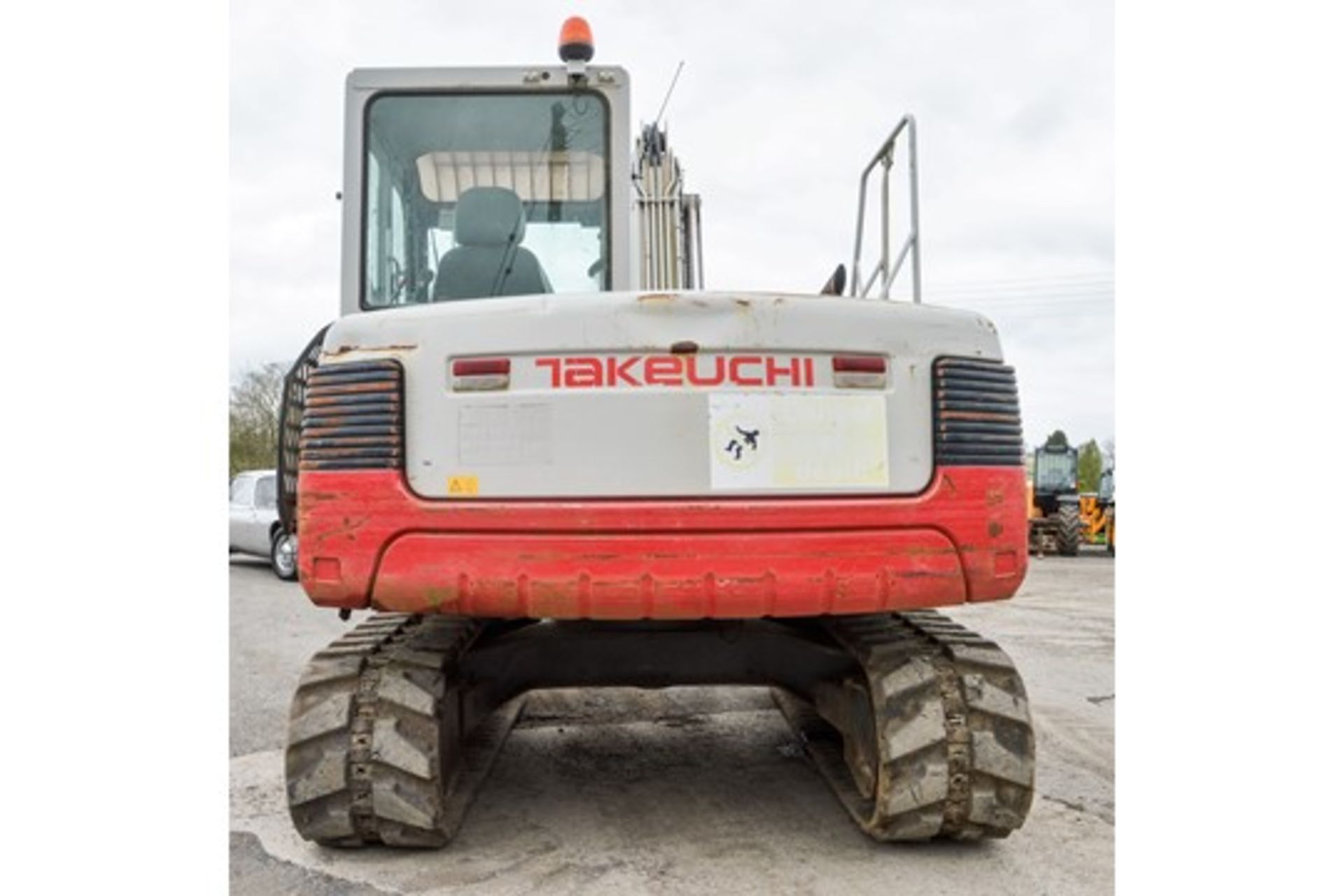 Takeuchi TB175 7.5 tonne rubber tracked excavator Year: 2010 S/N: 301657 Recorded Hours: Not - Image 6 of 11