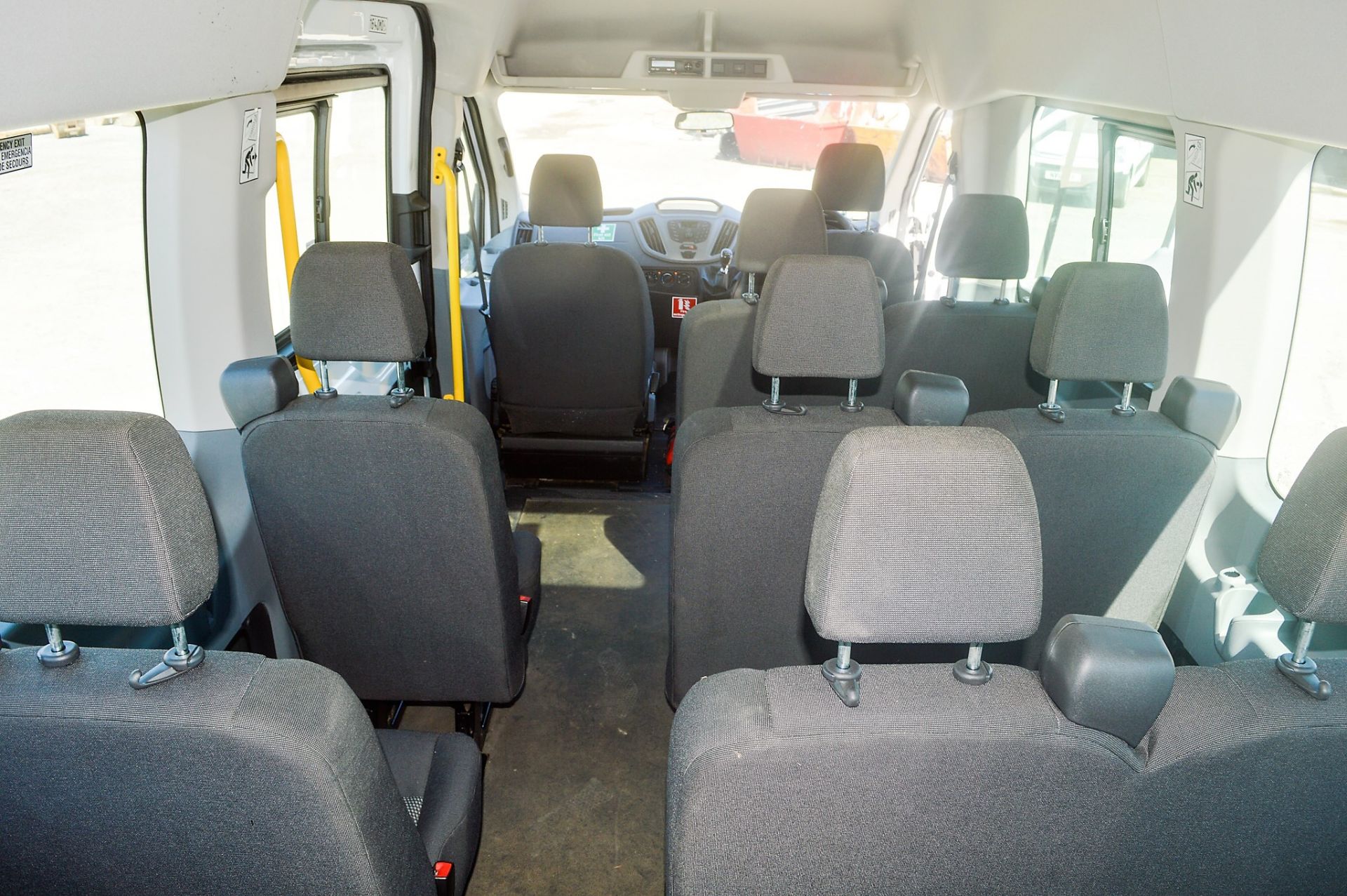 Ford Transit 460 Econetic Tech 16 seat minibus Registration Number: HK15 FGU Date of Registration: - Image 8 of 12