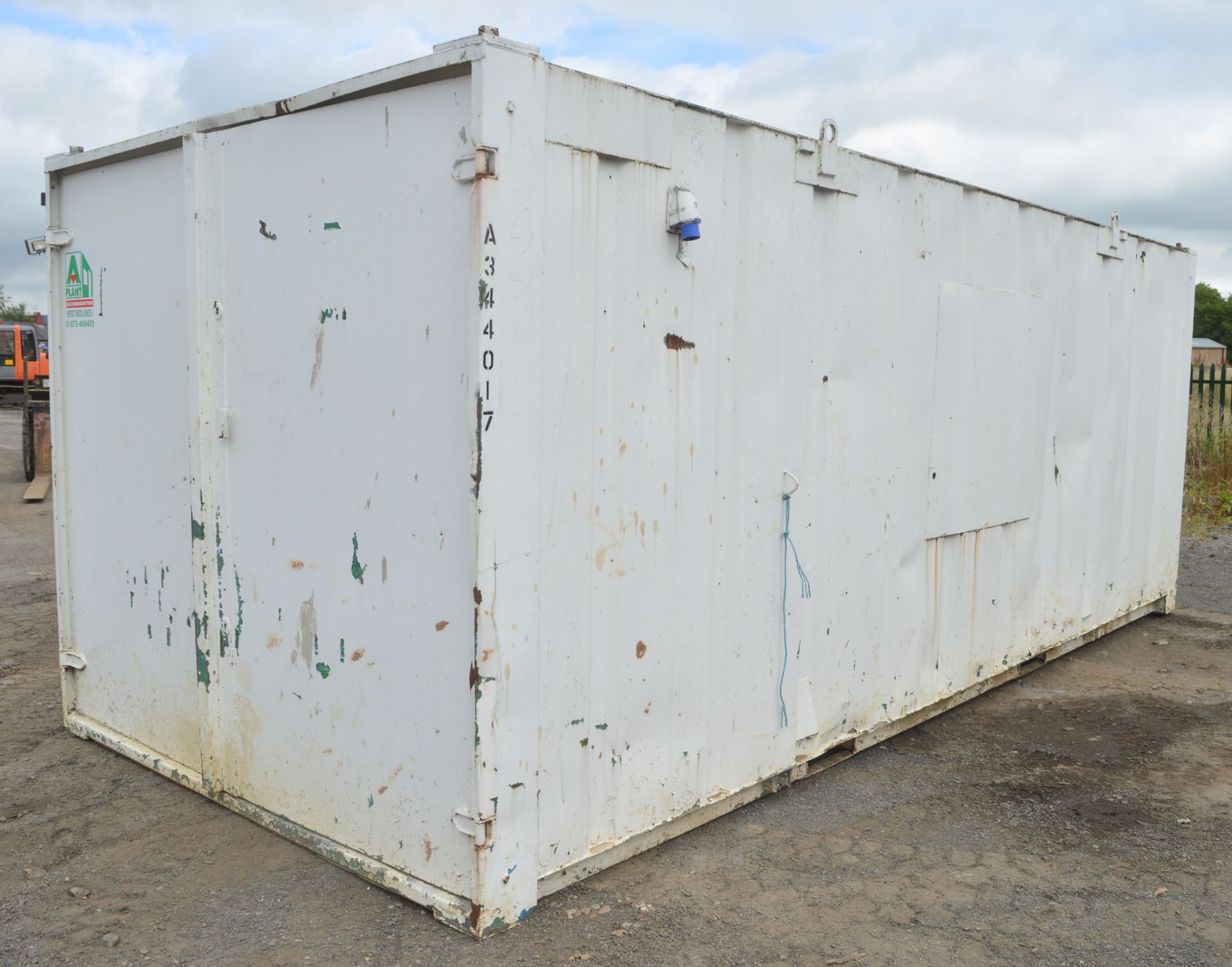 21 ft x 9 ft steel anti vandal site unit store  *No keys but unlocked* A344017 - Image 3 of 6