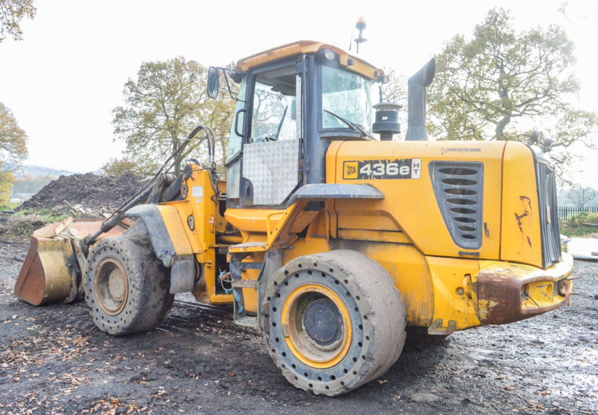 JCB 436E HT loading shovel Year: 2007 S/N: 1410067 Recorded Hours: 12,212 ** Sold as a non runner - Image 2 of 10