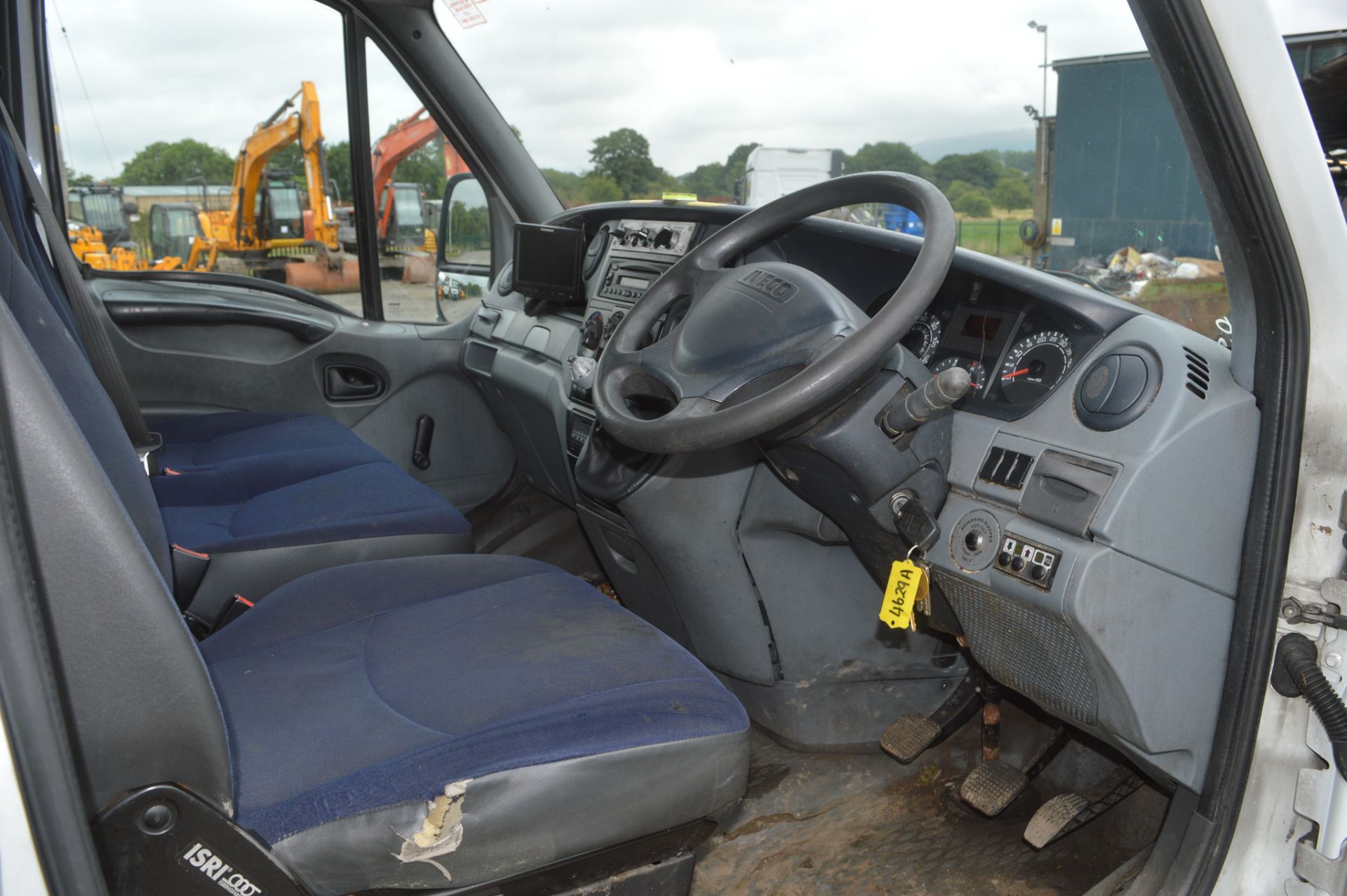 Iveco 50C15 Daily MEWP van  Registration Number: AE09 BWJ Date of registration: 01/06/2009 MOT - Image 7 of 12