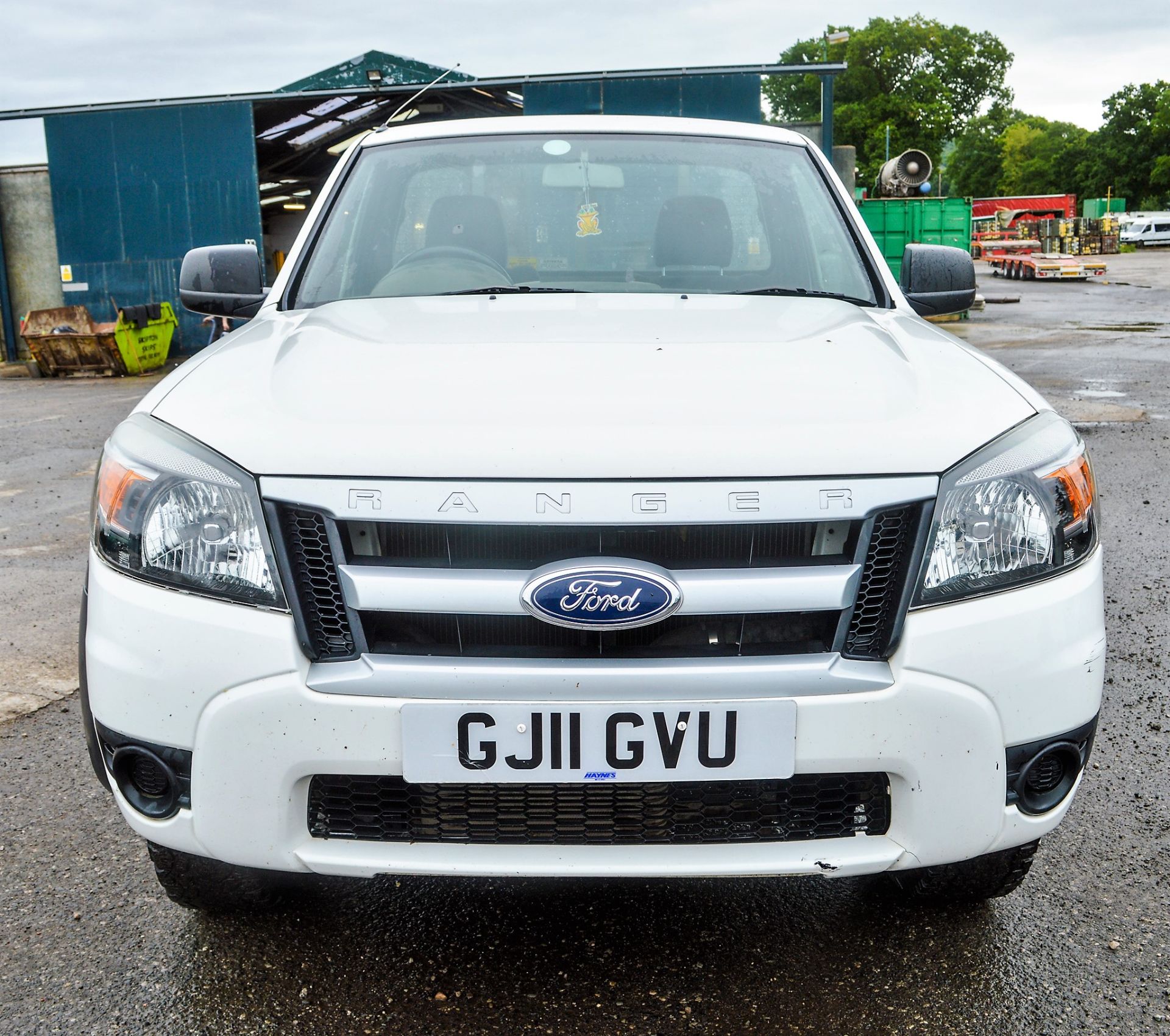 Ford Ranger XL 4x4 2.5 TDCi single cab pick up truck Registration Number: GJ11 GVU Date of - Image 5 of 10