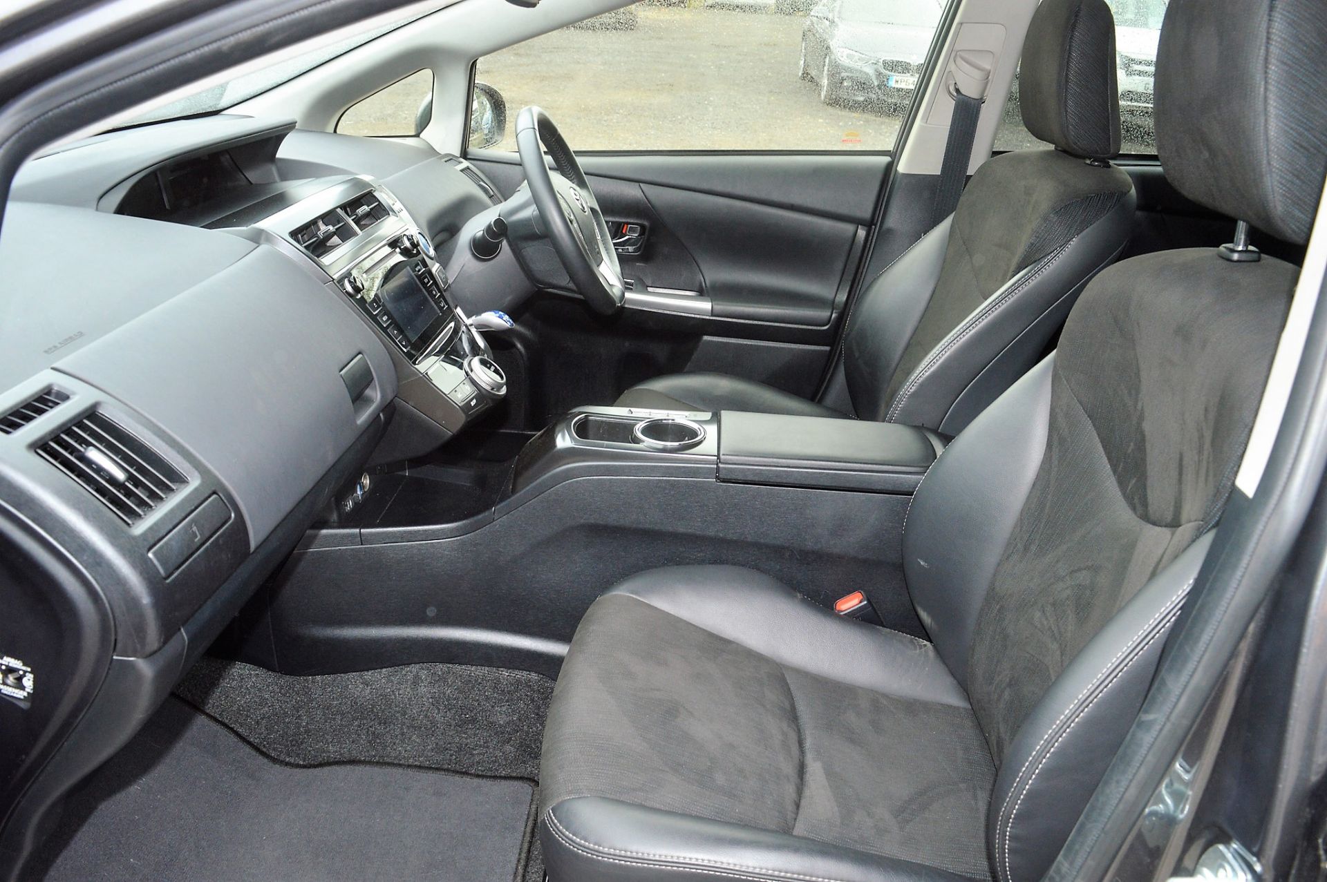 Toyota Prius Plus 1.8 Icon MPV 5dr Petrol Hybrid CVT 7 seat car  Registration Number: LO66 BGK - Image 16 of 18