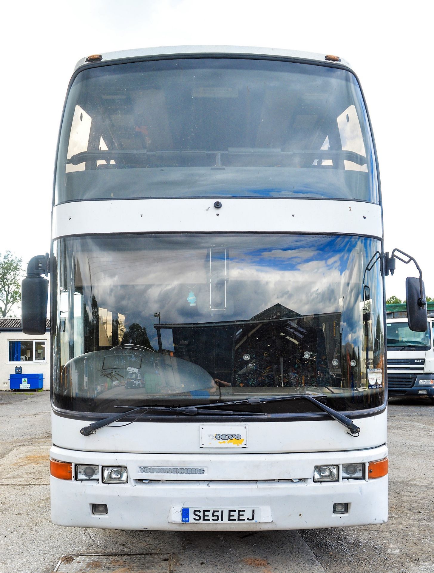 VDL Jonckheere 65 seat double deck luxury coach Registration Number: SE51 EEJ Date of - Bild 5 aus 23