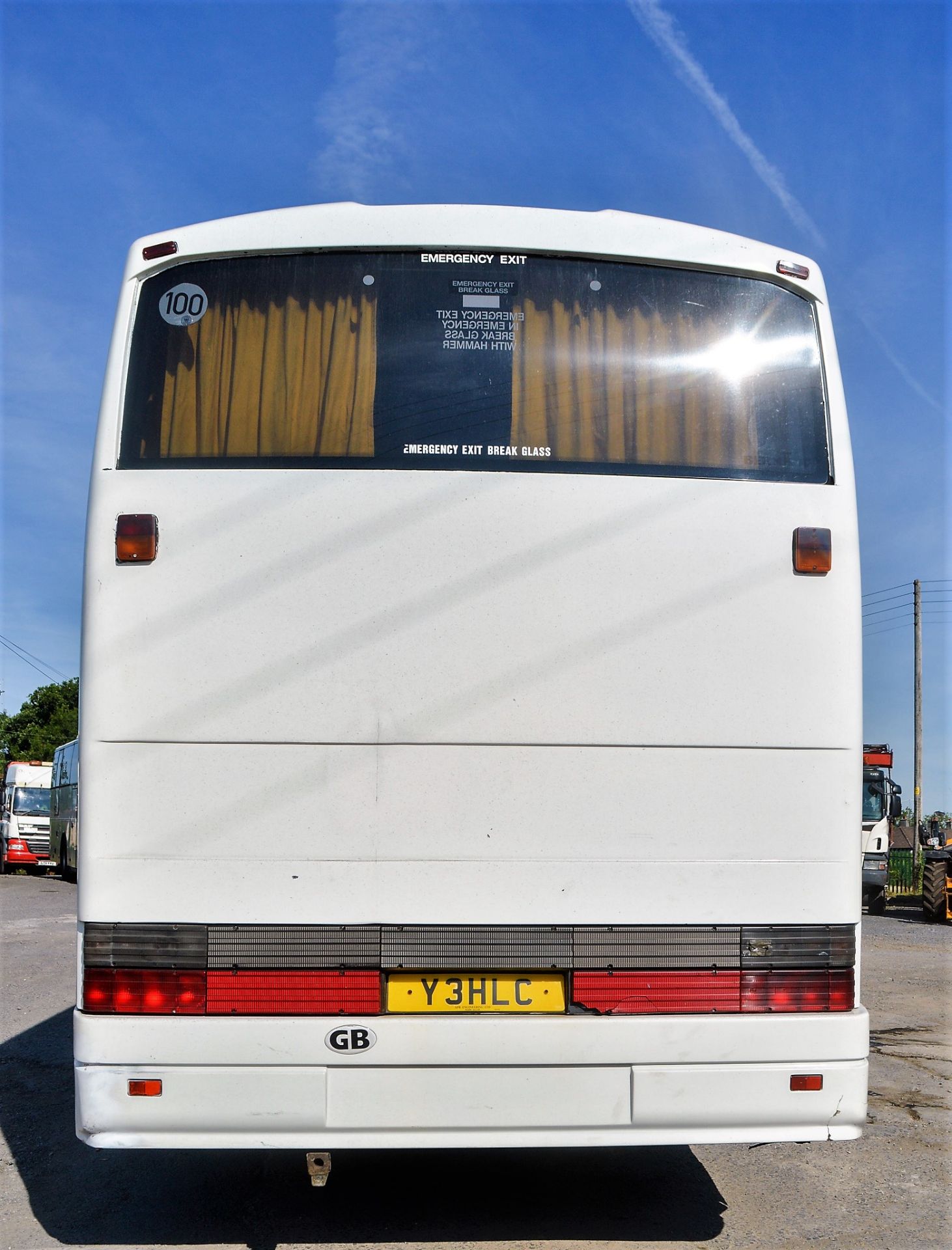 Volvo B12M Berkhof 53 seat luxury coach Registration Number: Y3 HLC Date of Registration: 01/04/2001 - Image 6 of 11