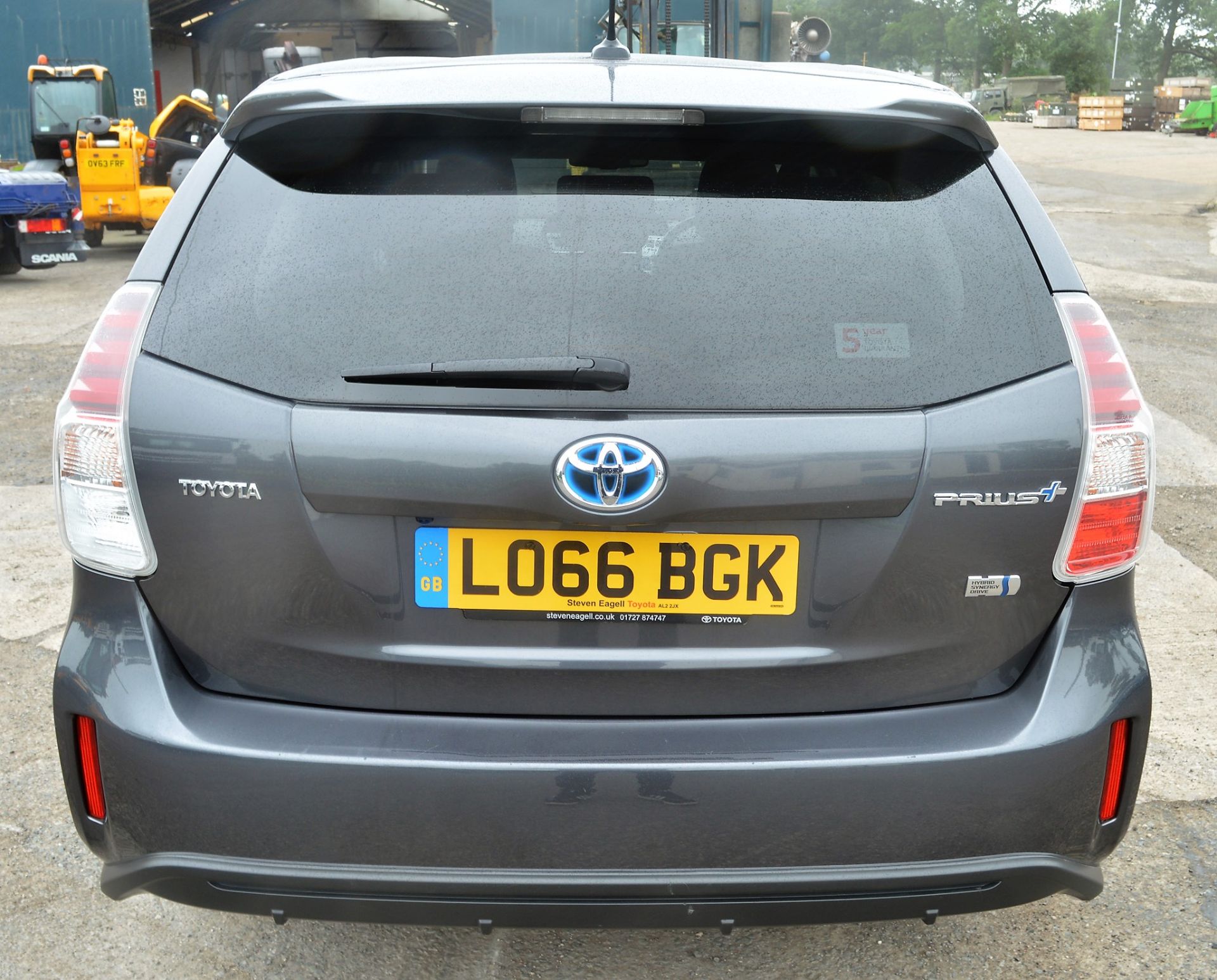 Toyota Prius Plus 1.8 Icon MPV 5dr Petrol Hybrid CVT 7 seat car  Registration Number: LO66 BGK - Bild 6 aus 18