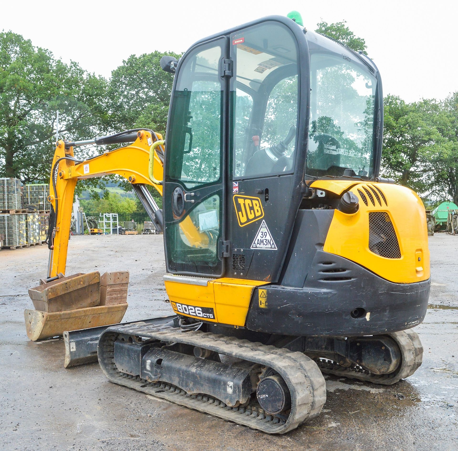 JCB 8026 CTS 2.6 tonne rubber tracked mini excavator Year: 2015 S/N: 1780386 Recorded Hours: 1183 - Image 3 of 13