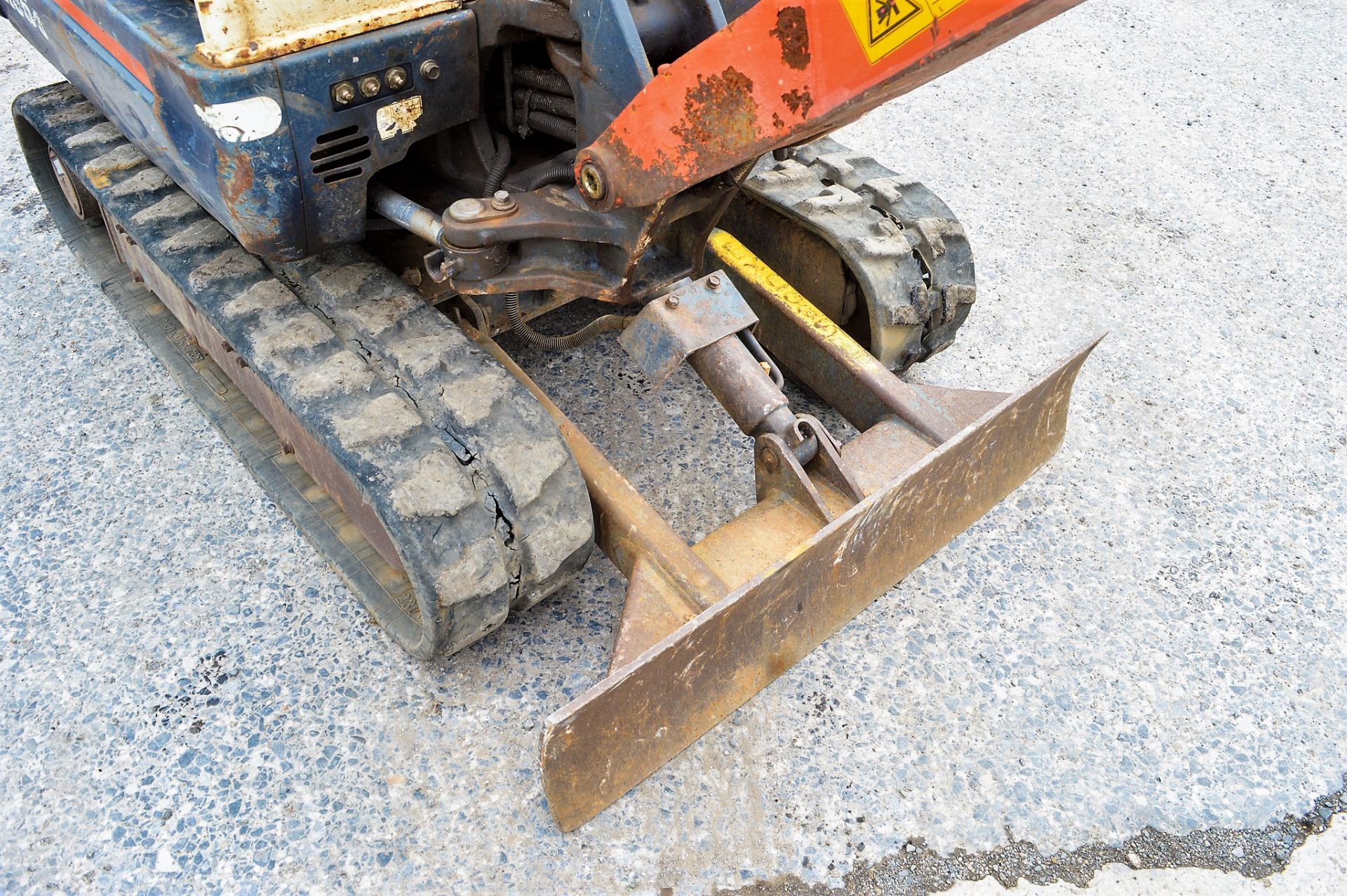 Kubota KX36-3 1.5 tonne rubber tracked mini excavator Year: 2010 S/N: 79011 Recorded Hours: 2489 - Image 11 of 13