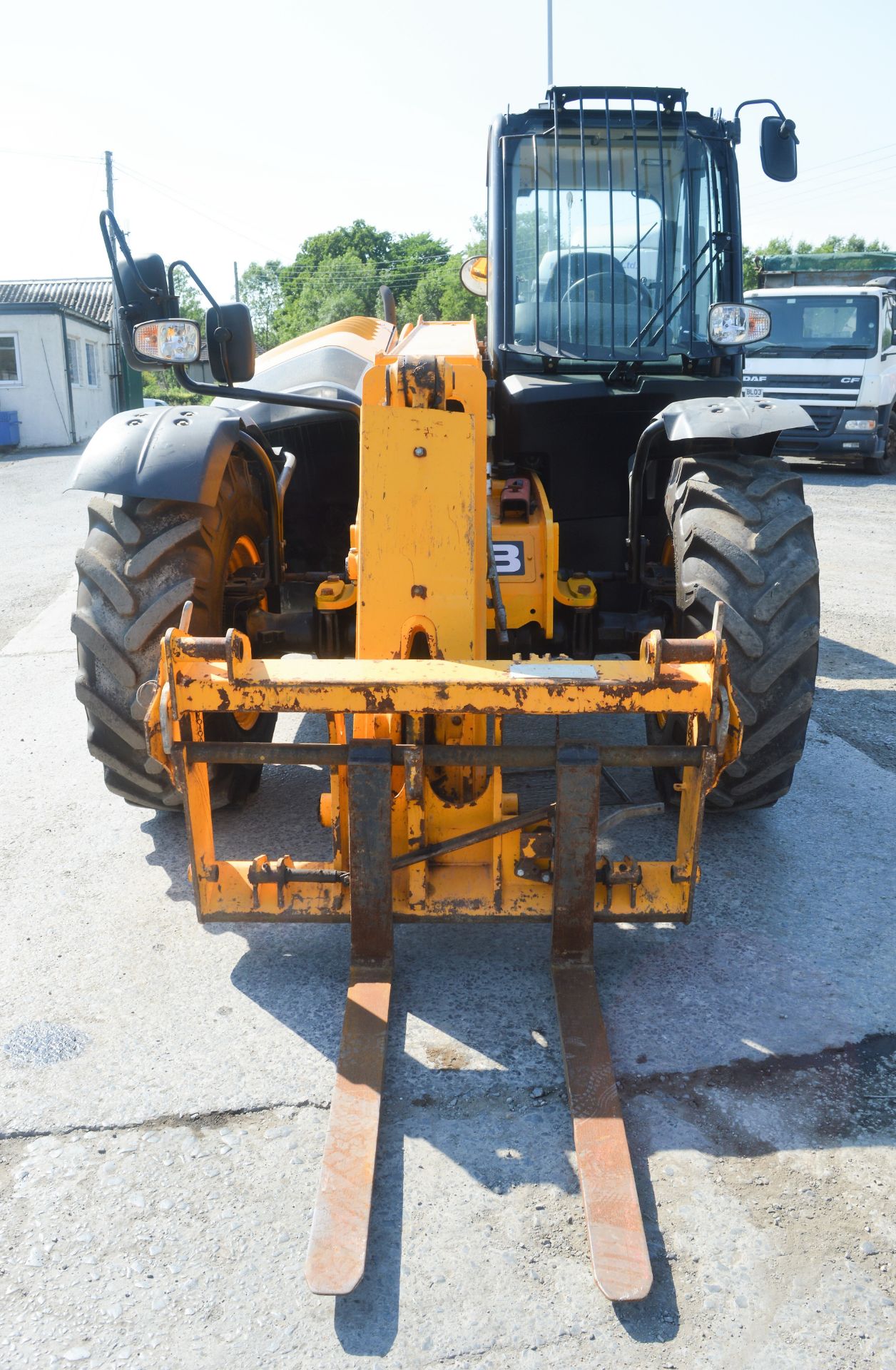 JCB 531-70 7 metre telescopic handler  Year: 2015 S/N: 2350007 Recorded hours: 1462 c/w turbo - Image 5 of 13