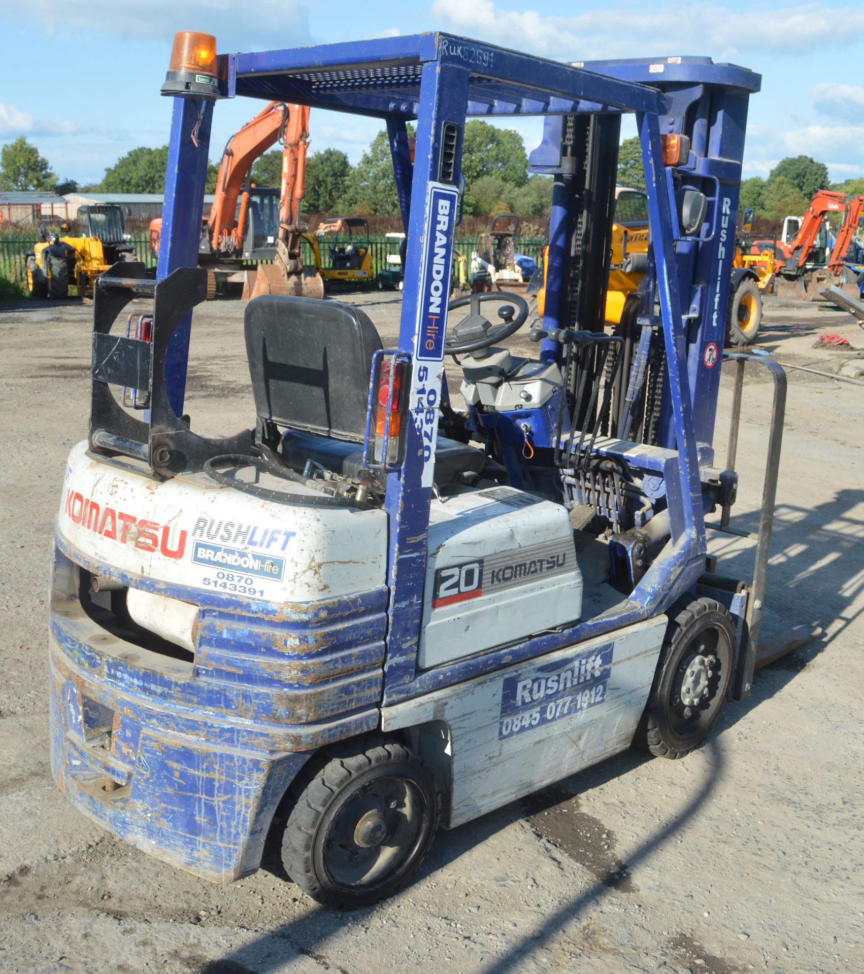 Komatsu FG20ST-11 3.5 tonne gas powered fork lift truck  Year: 1995 S/N: 406543A  Recorded hours: - Image 4 of 7